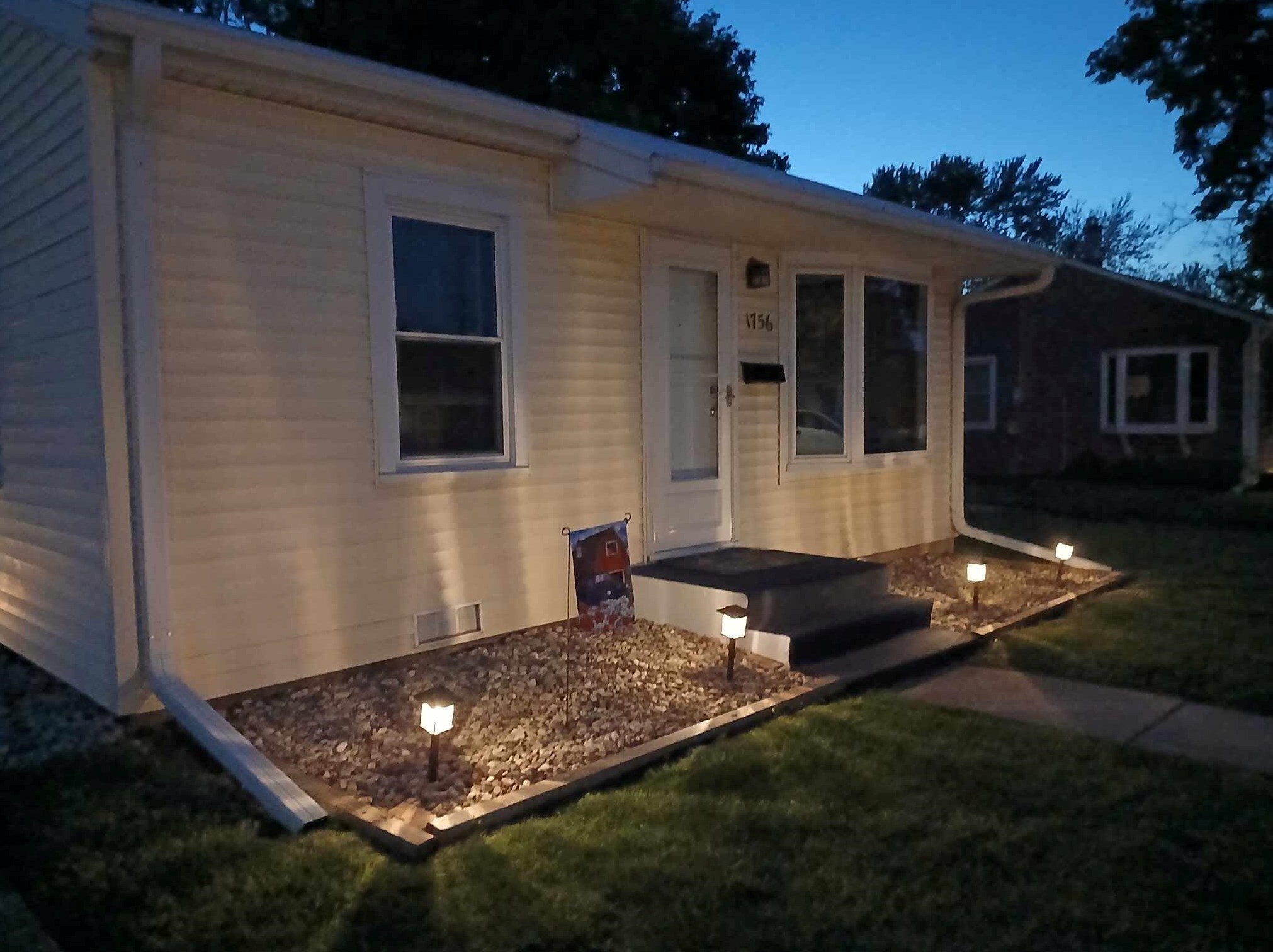 1756 Oregon St, Racine WI  53405-3636 exterior