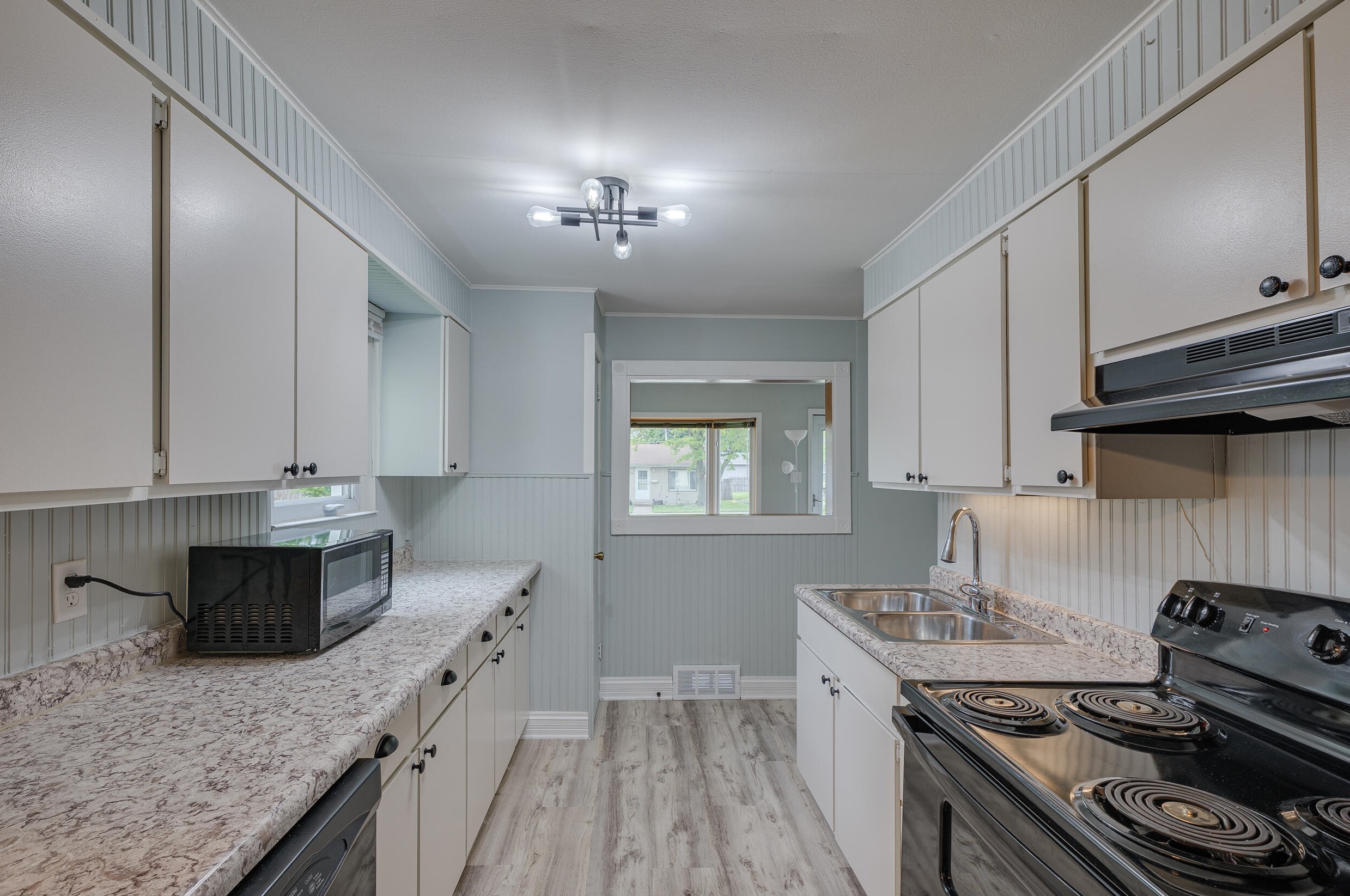 1756 Oregon St, Racine WI  53405-3636 exterior