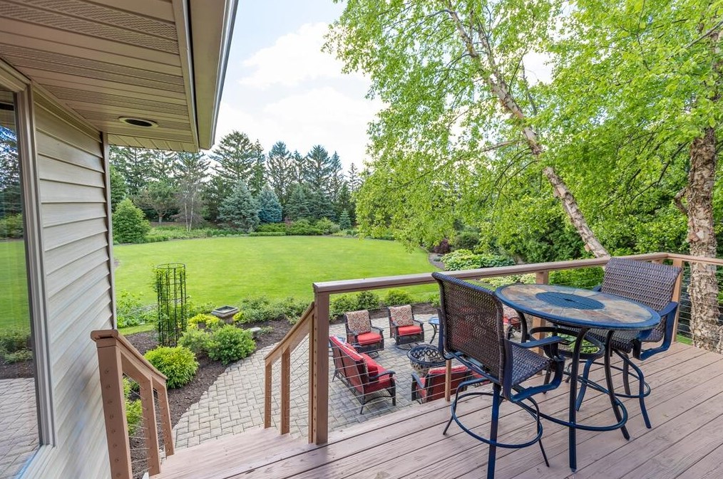 177 Maple Dr, Plymouth WI 53073-4059 exterior