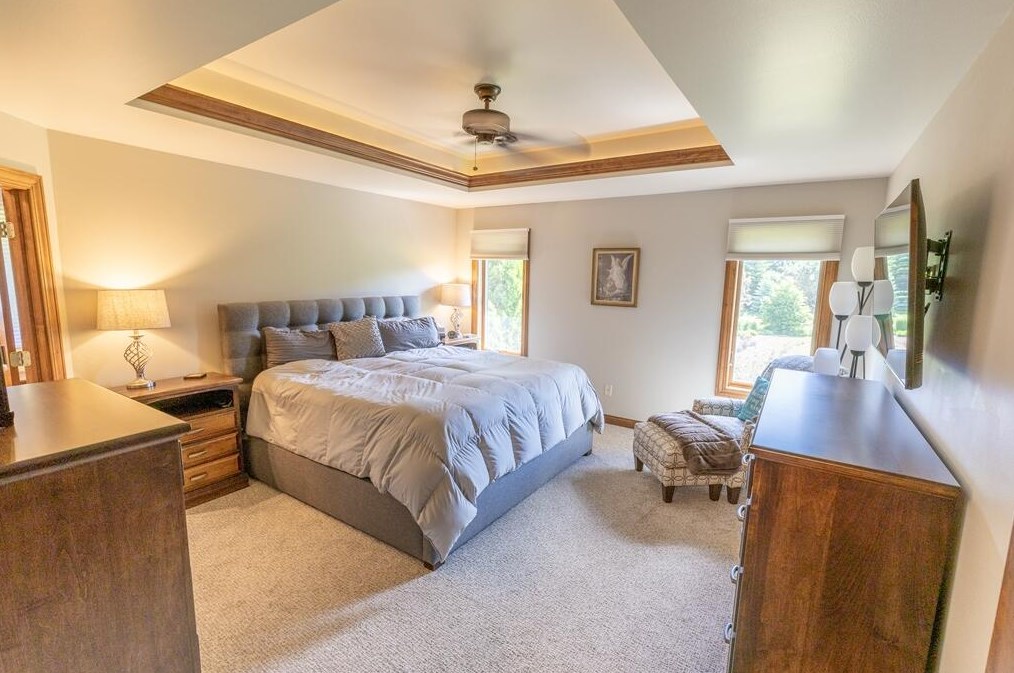 177 Maple Dr, Plymouth WI 53073-4059 exterior