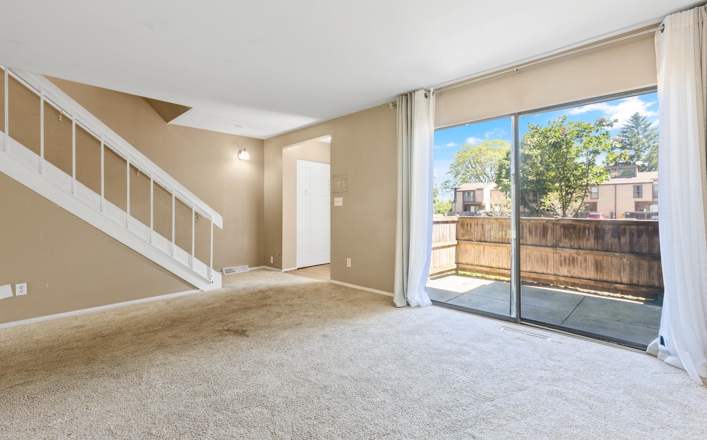 6991 Glenbrook Rd, Milwaukee, WI 53223-1111