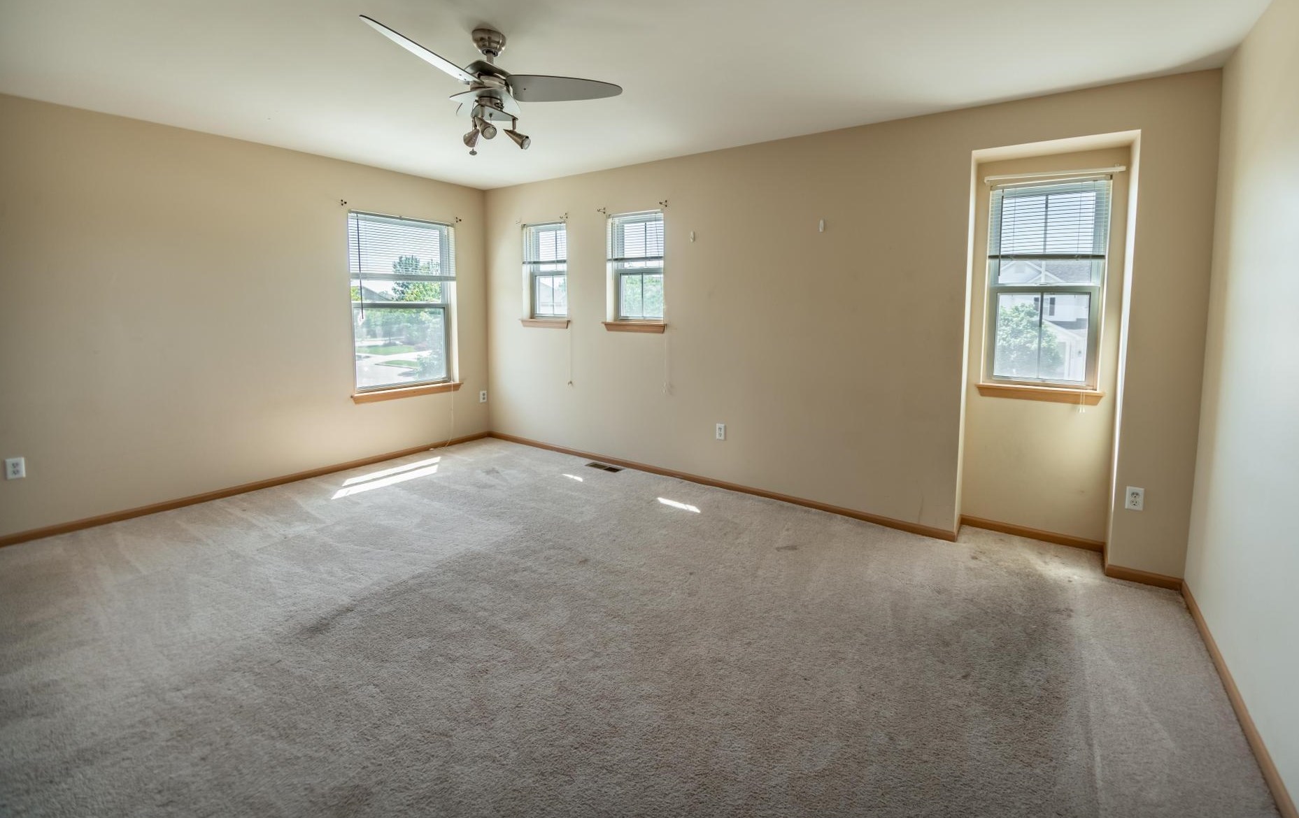 11308 61 St, Kenosha WI 53142-7260 exterior