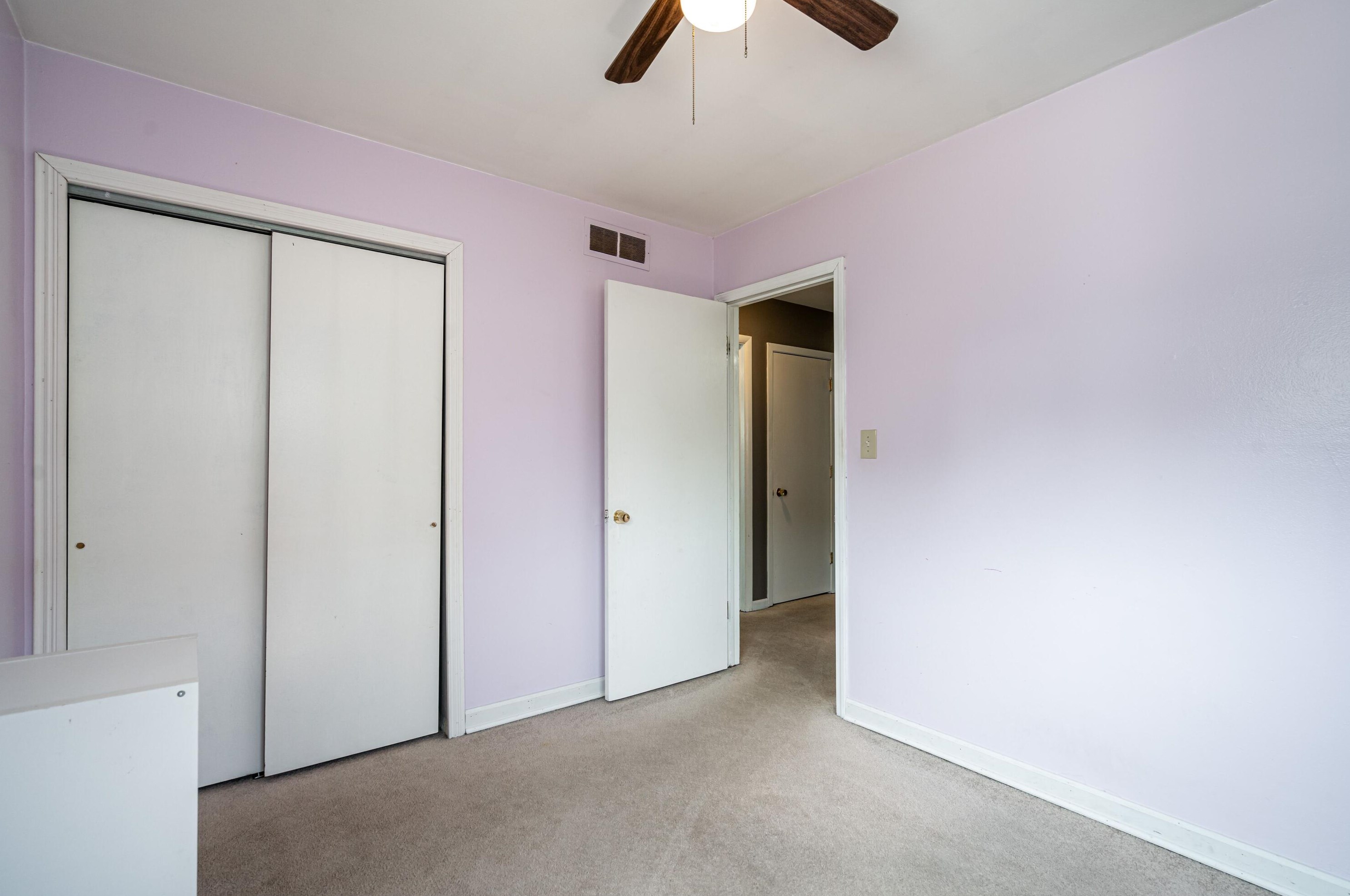 3867 99, Milwaukee WI 53222-2423 exterior