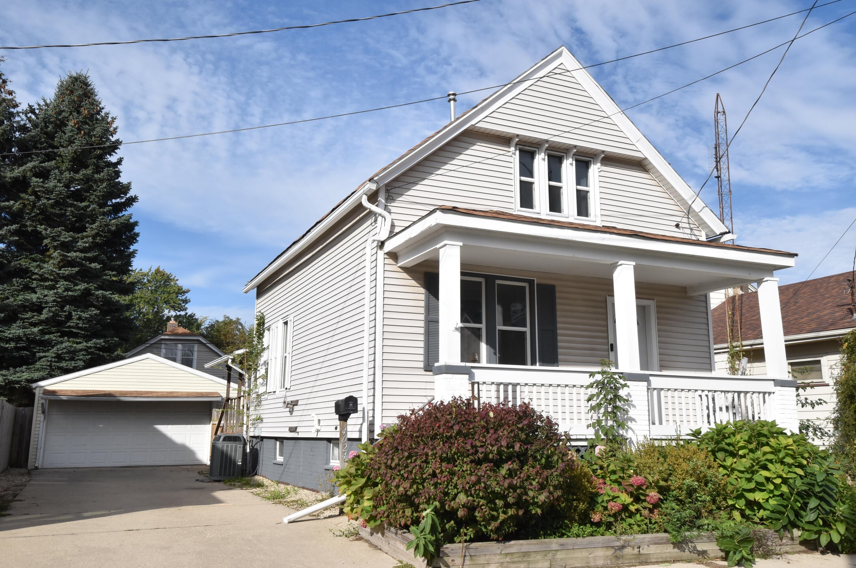 4024 10 Ave, Kenosha WI 53140-5546 exterior