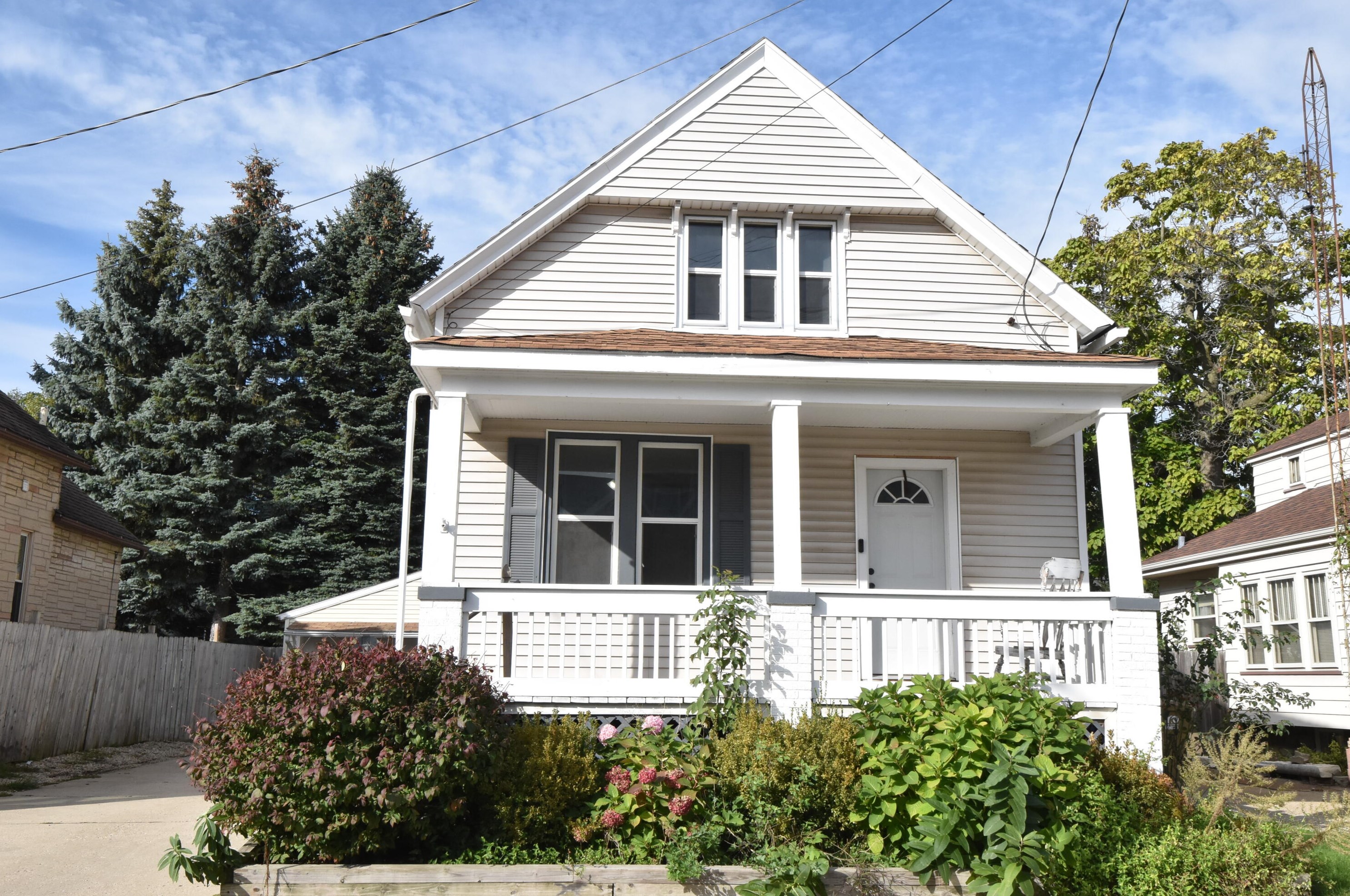 4024 10 Ave, Kenosha WI 53140-5546 exterior