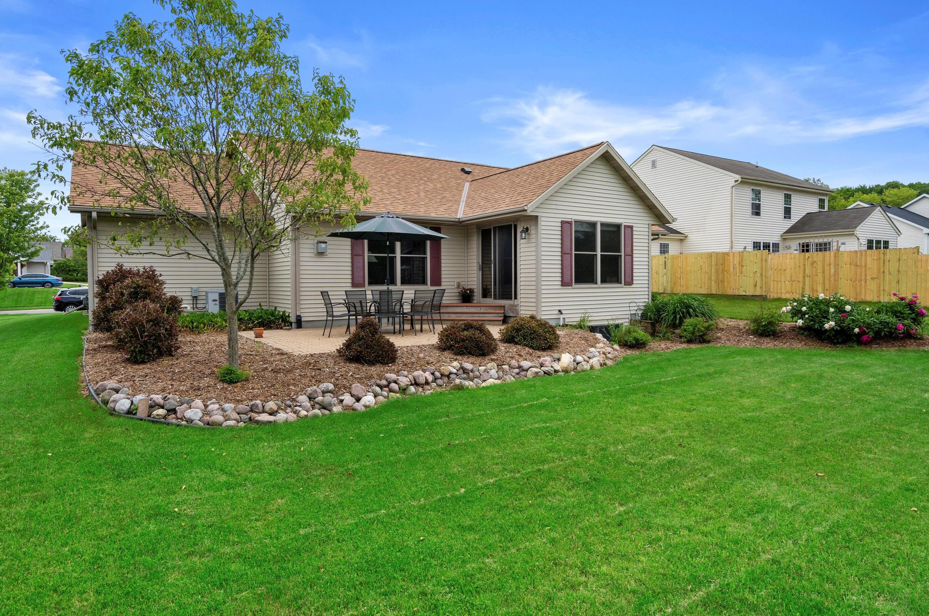 329 Northview Trail, Hartford, WI 53027