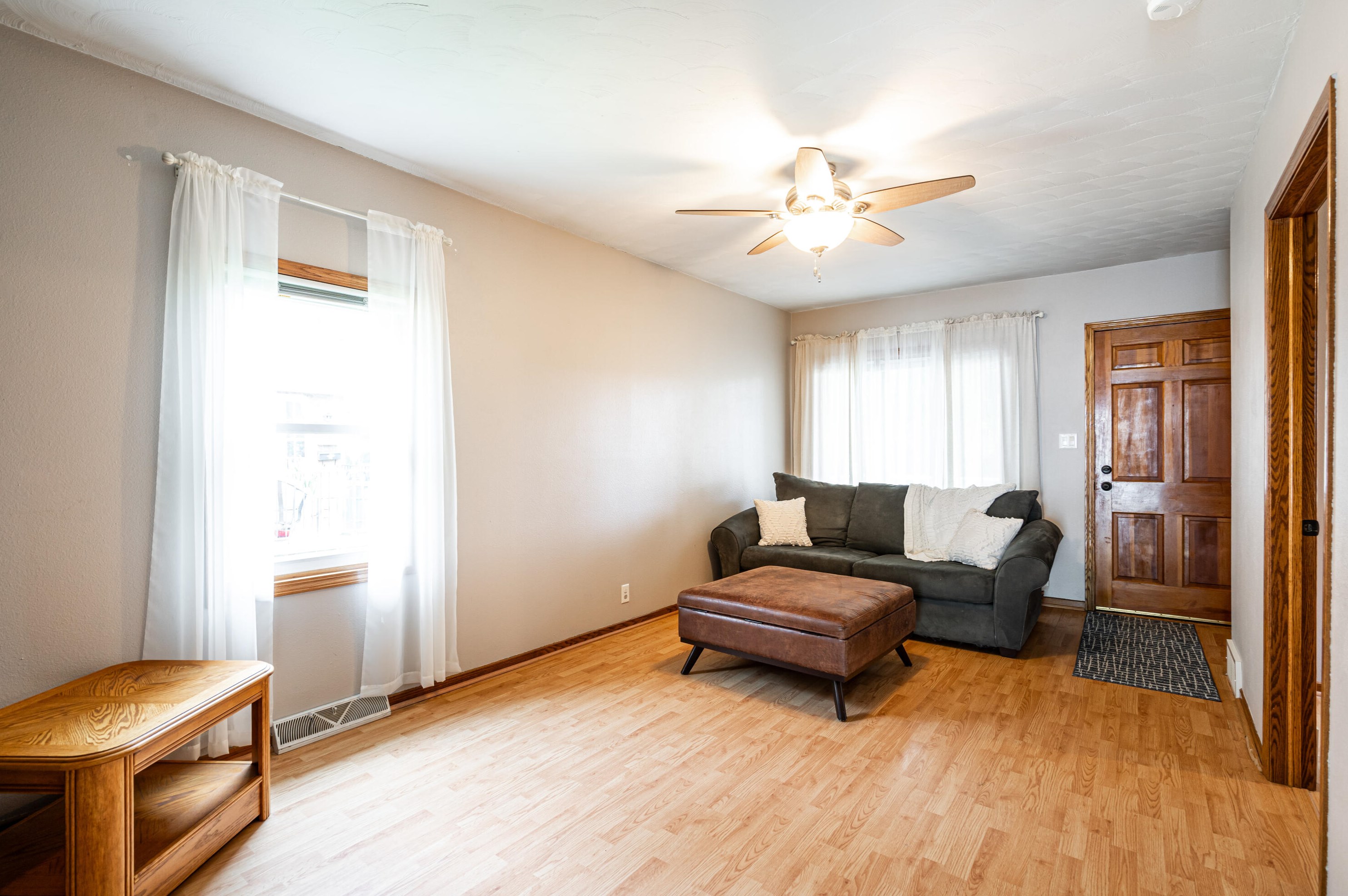 609 60th St, Milwaukee WI  53213-4116 exterior