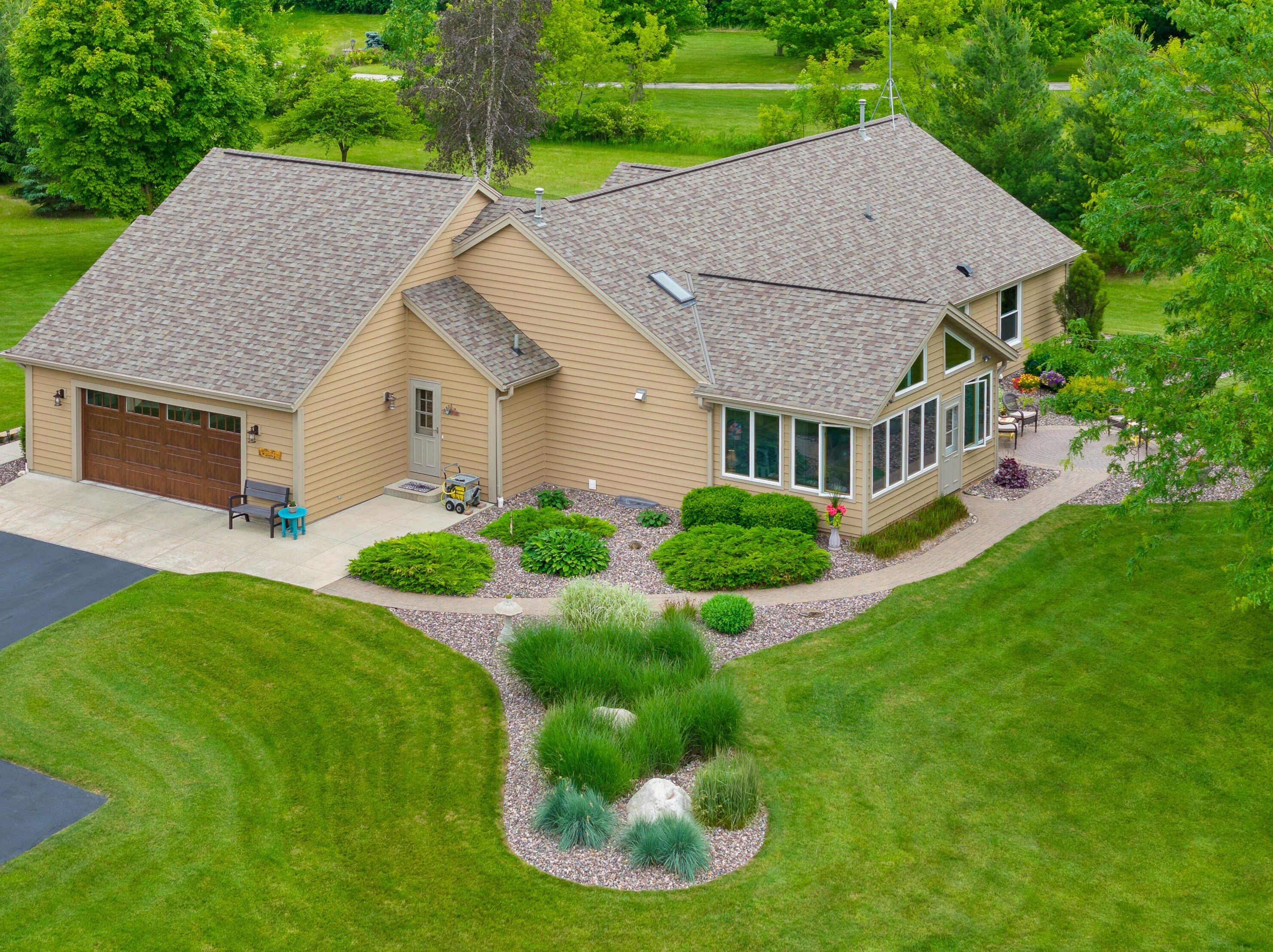 4717 Red Fox Ln, West Bend, WI 53095