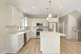 4703 98th St, Pleasant Prairie, WI 53158 - Photo 4