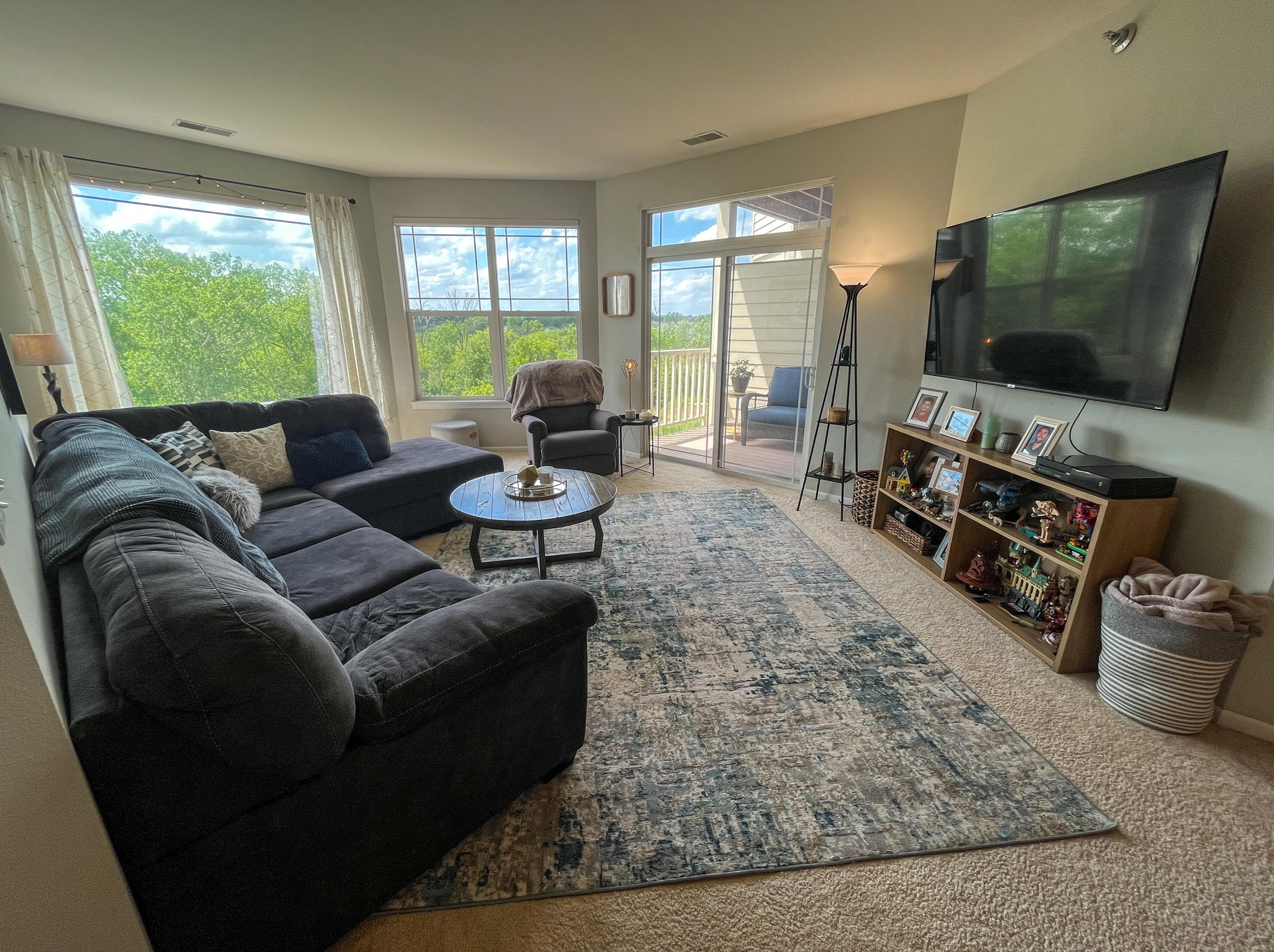 6955 S Riverwood Blvd #n-209, Hales Corners, WI 53132