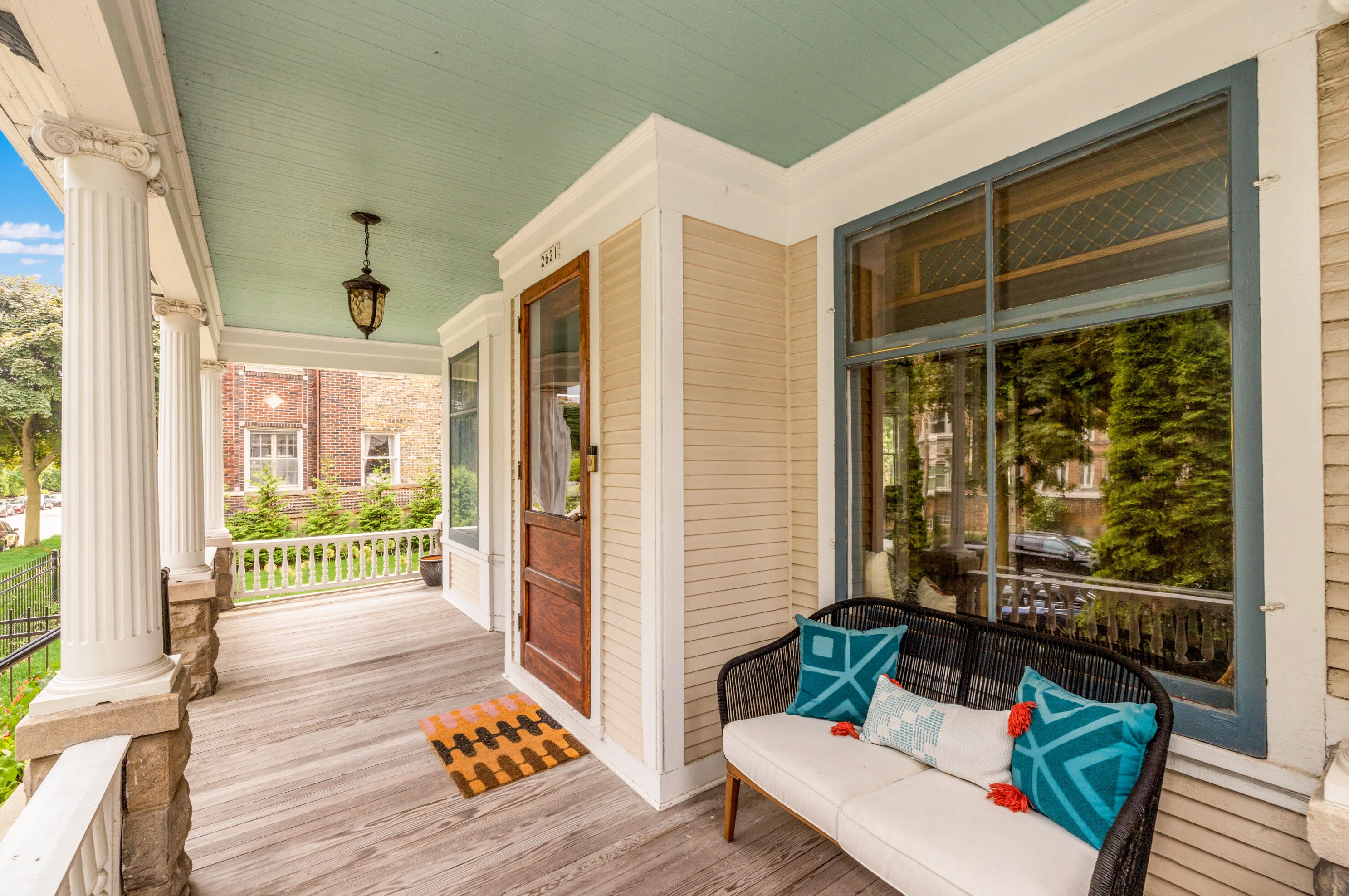 2621 N Stowell Ave, Milwaukee, WI 53211