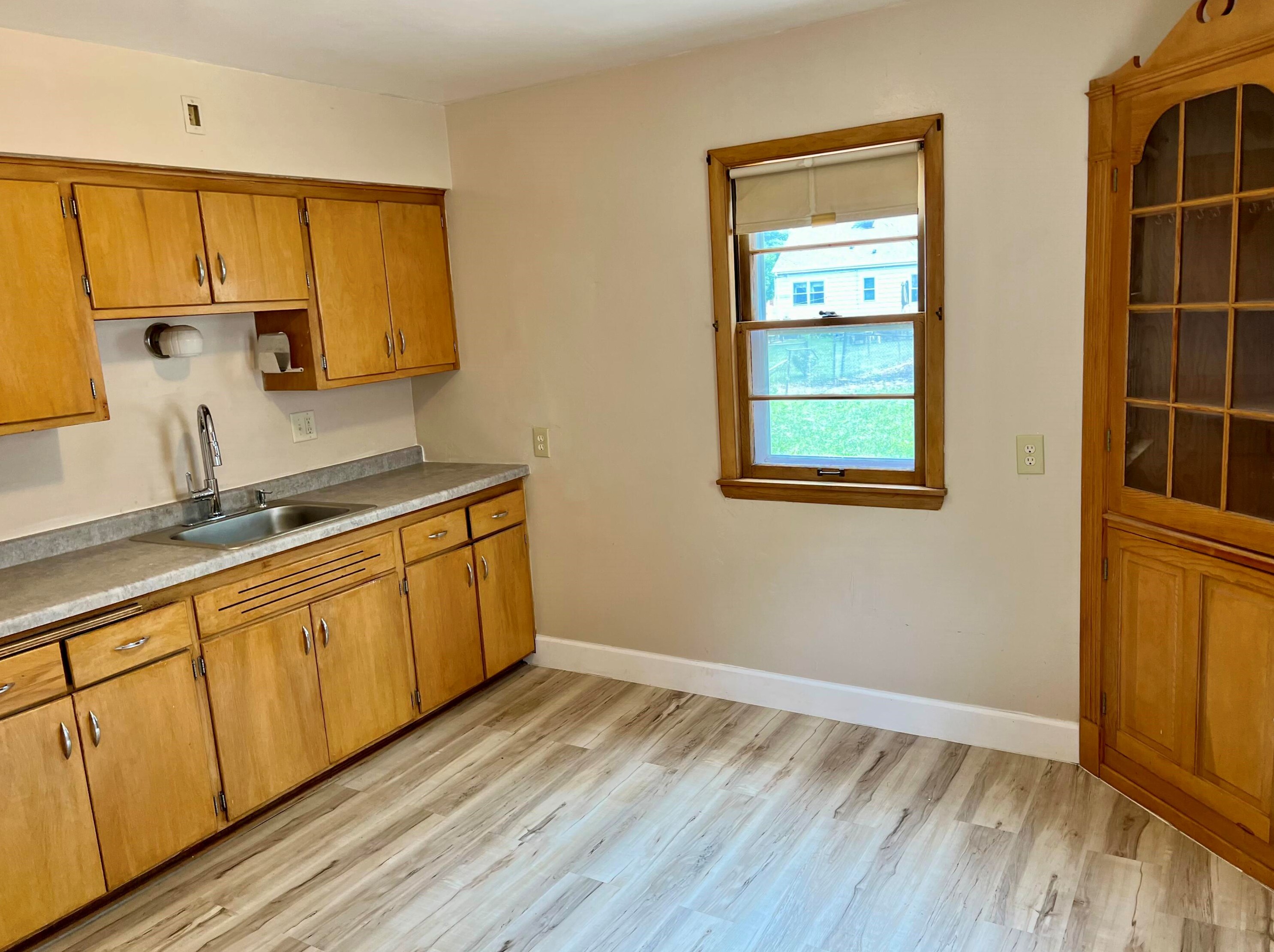 4734 N 44th St, Milwaukee, WI 53218