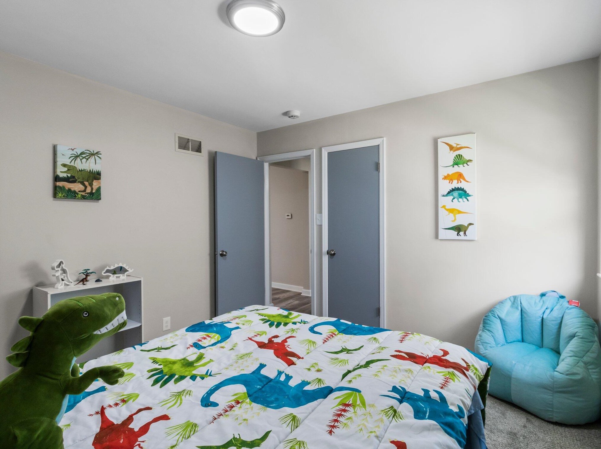 3734 88, Milwaukee WI 53222-2705 exterior