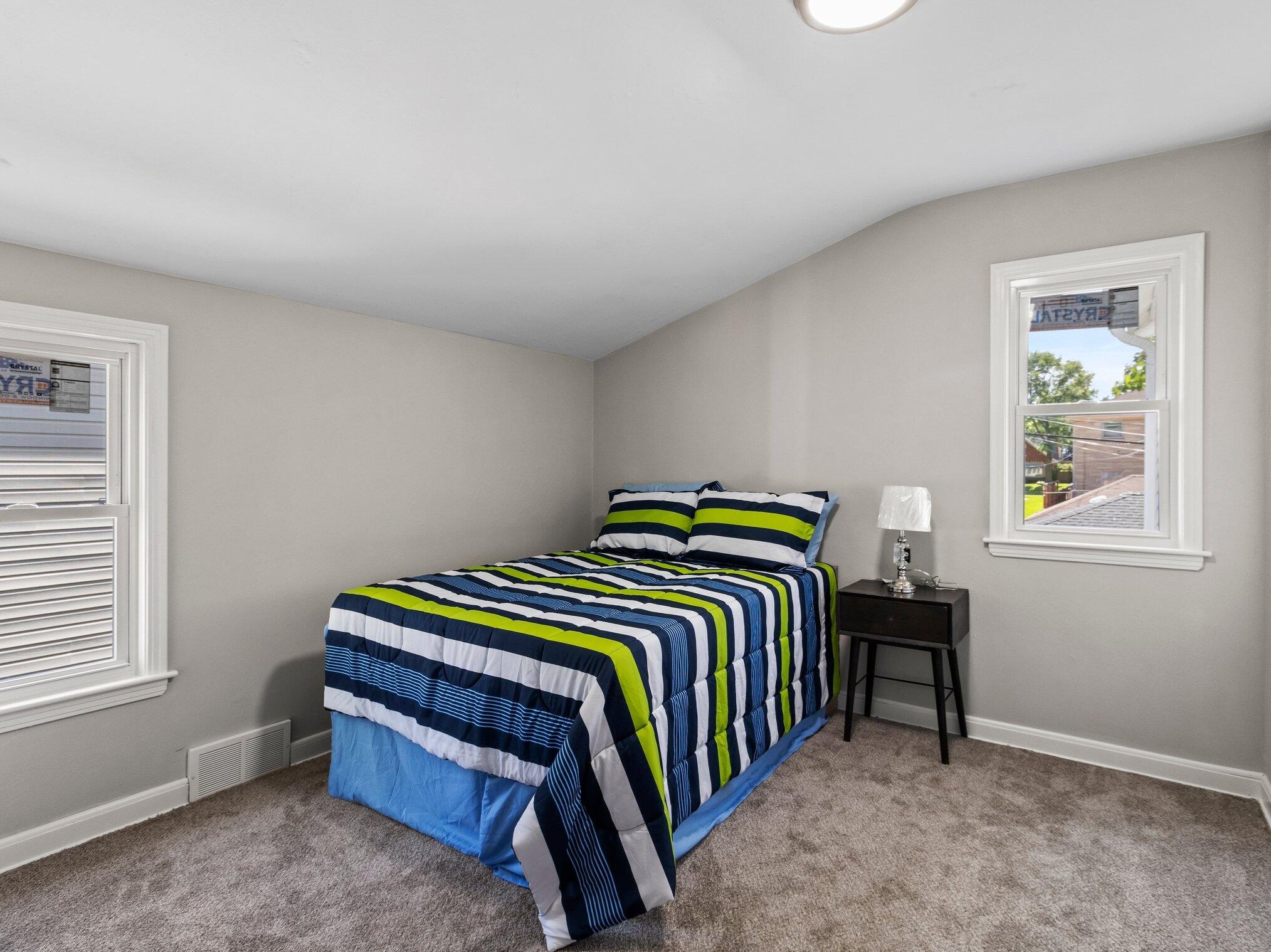 3734 88, Milwaukee WI 53222-2705 exterior