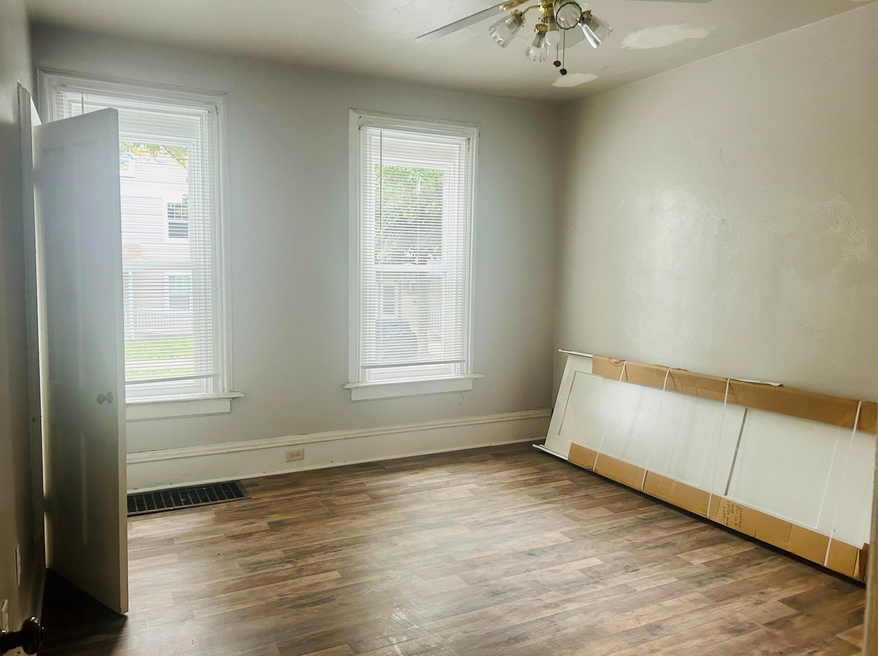 2564 15th St, Milwaukee WI  53206-2001 exterior