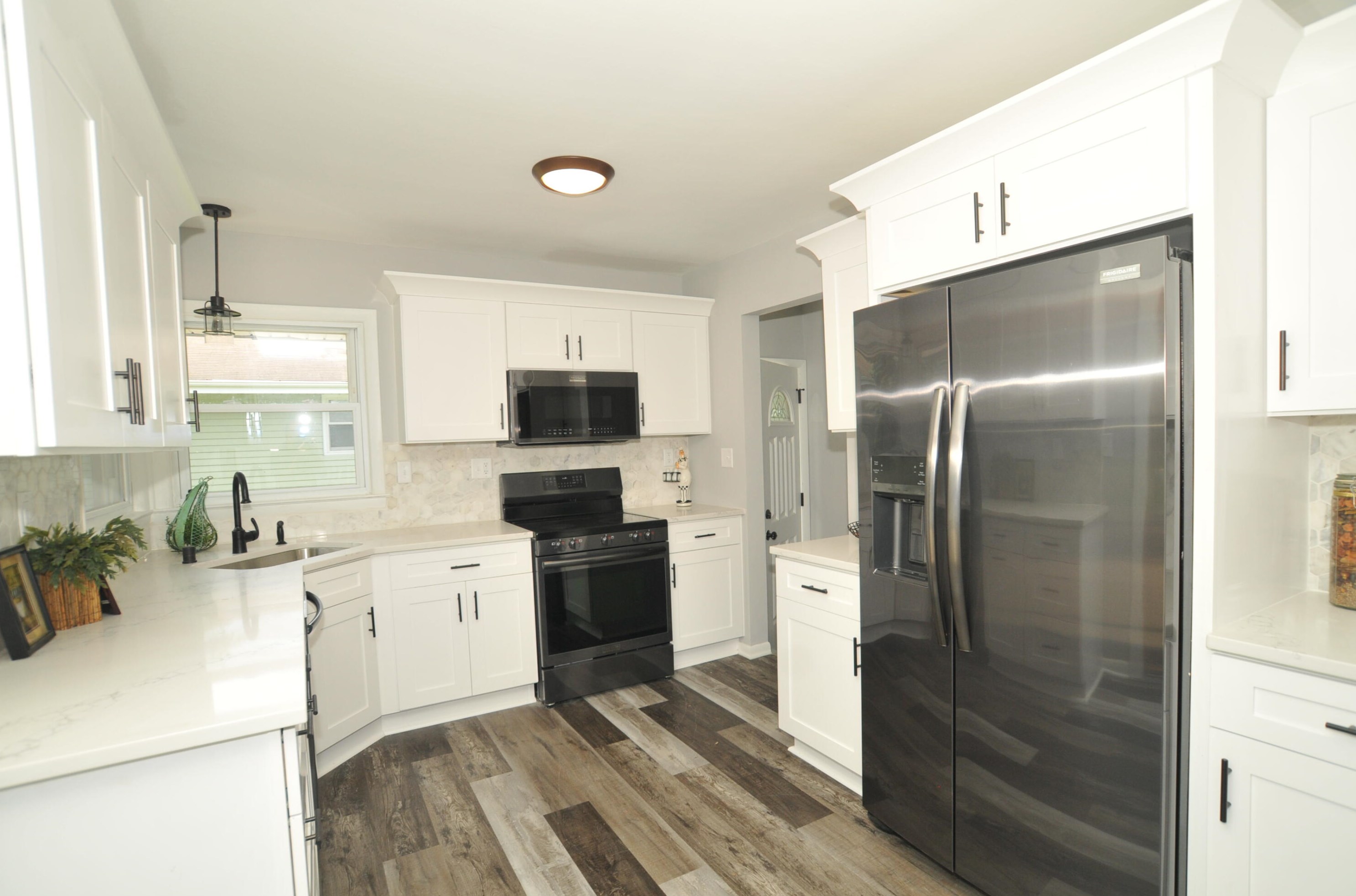 2448 111, Milwaukee WI 53226-4111 exterior