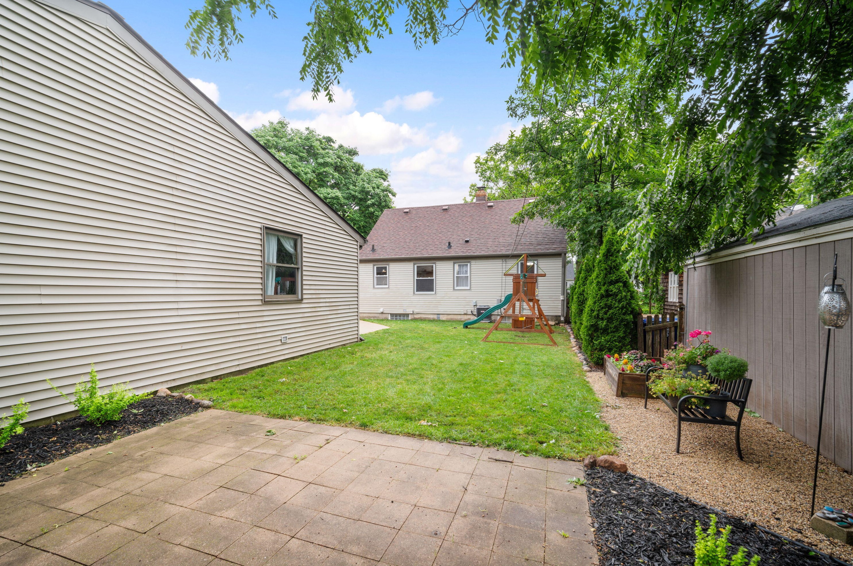 6541 40th Ave, Kenosha WI  53142-7023 exterior