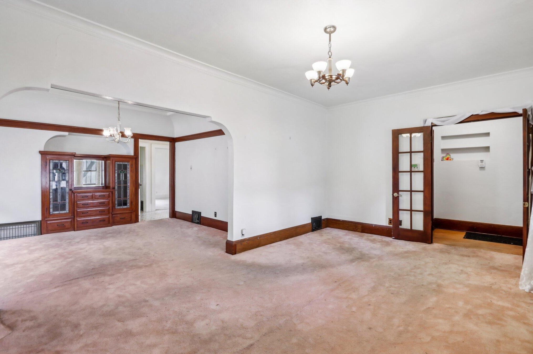 3951 N 10th St, Milwaukee, WI 53206