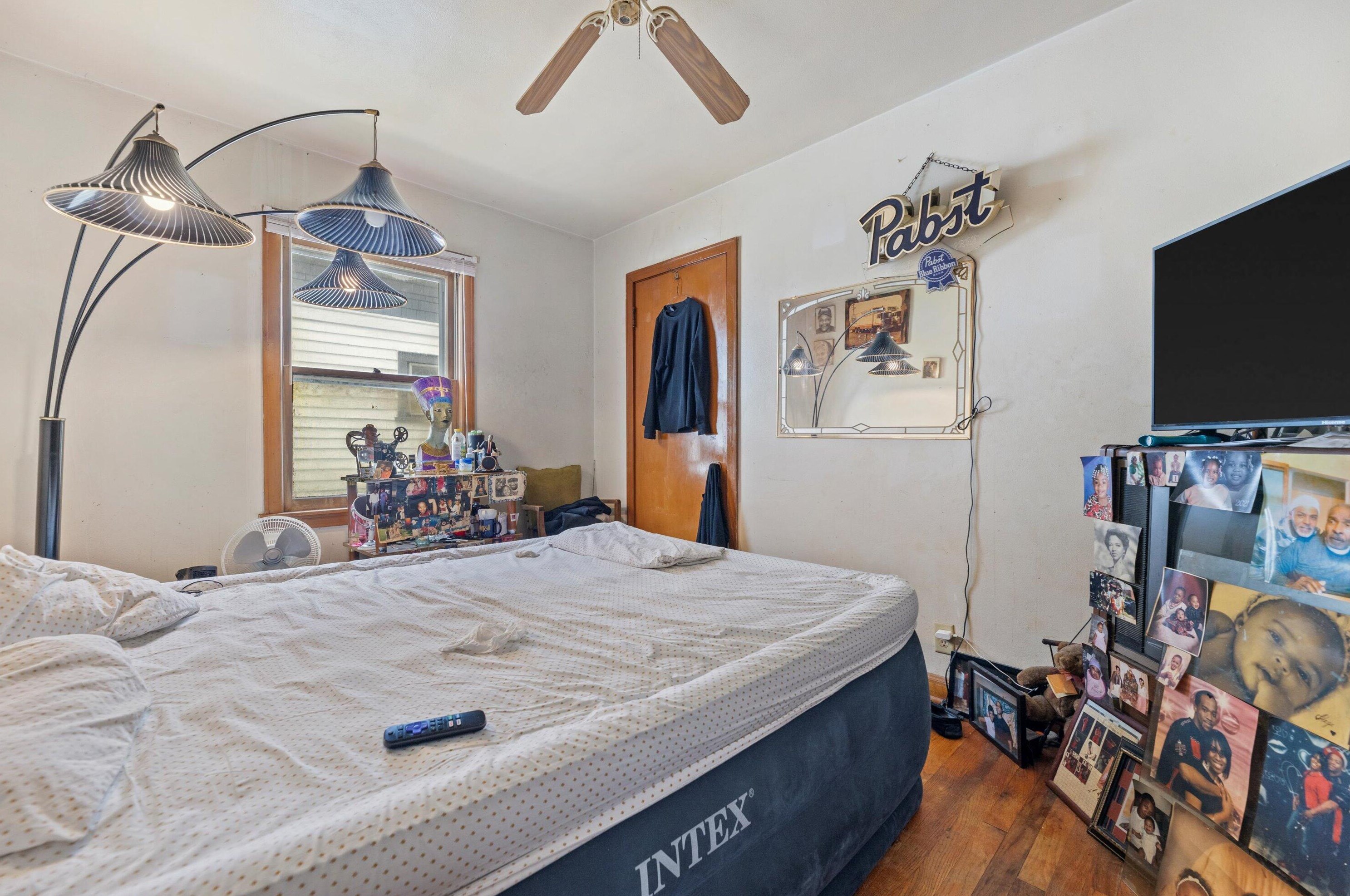 2857 49, Milwaukee WI 53208-3629 exterior