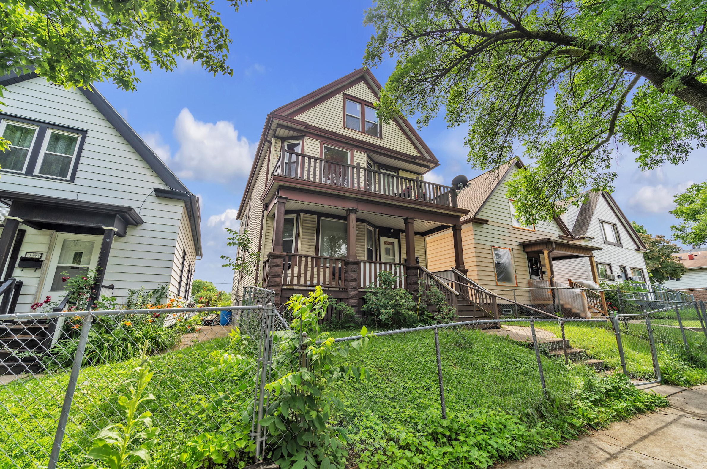 1570 S 23rd St #1570a, Milwaukee, WI 53204