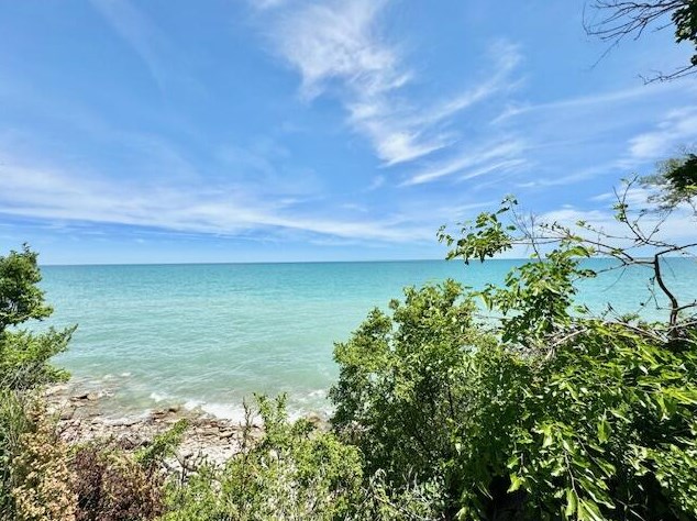 711 16th Pl, Kenosha WI  53140-4407 exterior