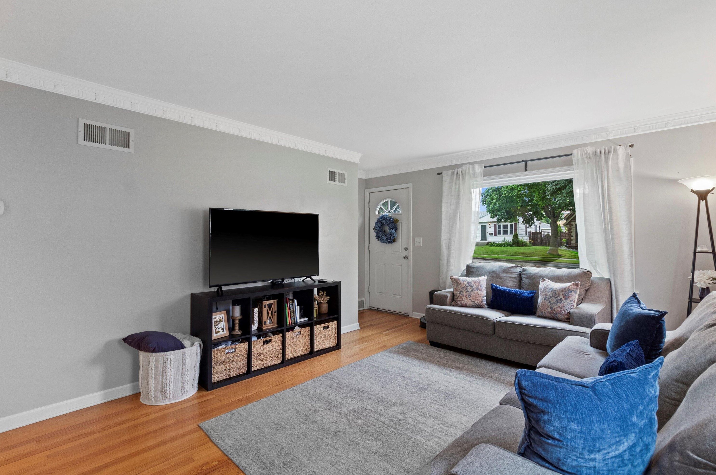 3209 77th St, Milwaukee WI  53219-3743 exterior