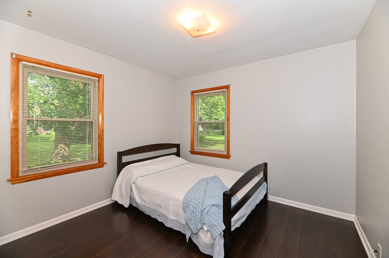 2331 118, Milwaukee WI 53226-1125 exterior