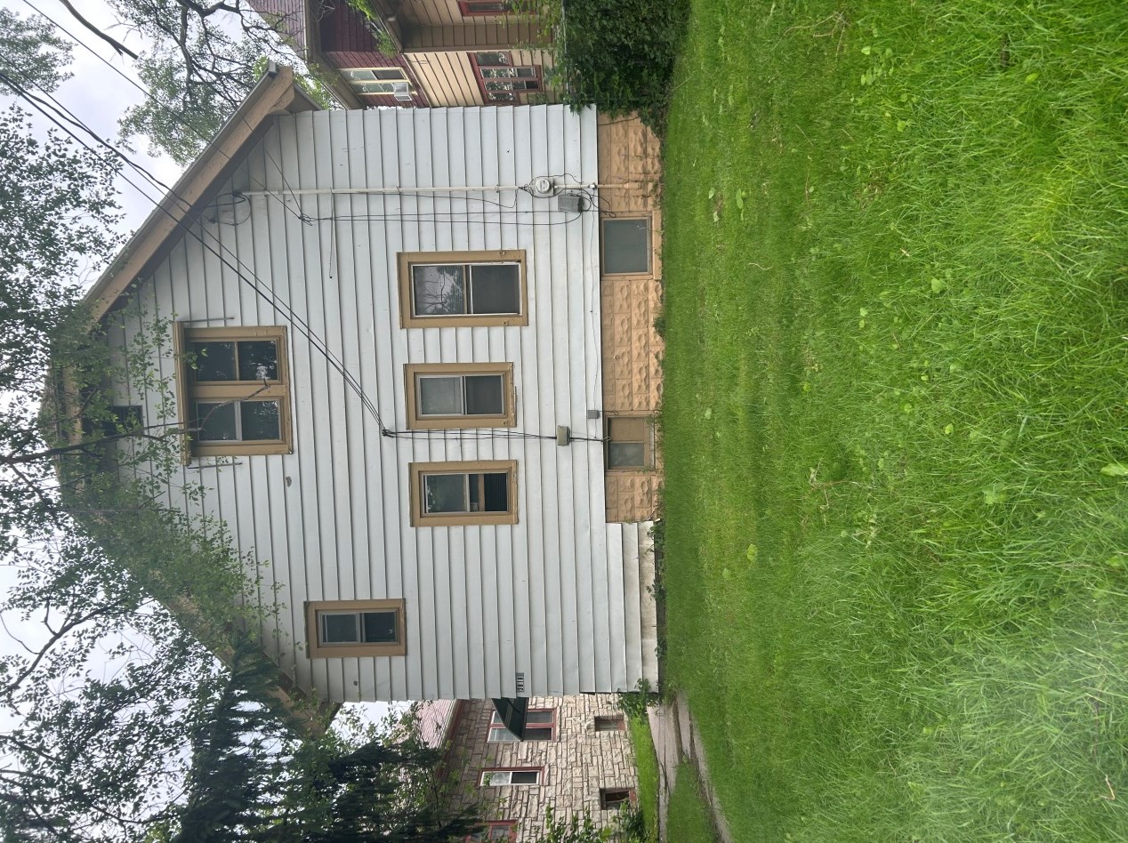 3818 N 27th St, Milwaukee, WI 53216