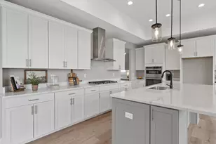 2702 Harbor Ct, Delavan, WI 53115 - Photo 10