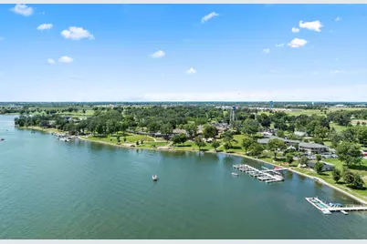 2702  Harbor Ct, Delavan, WI 53115 - Photo 36