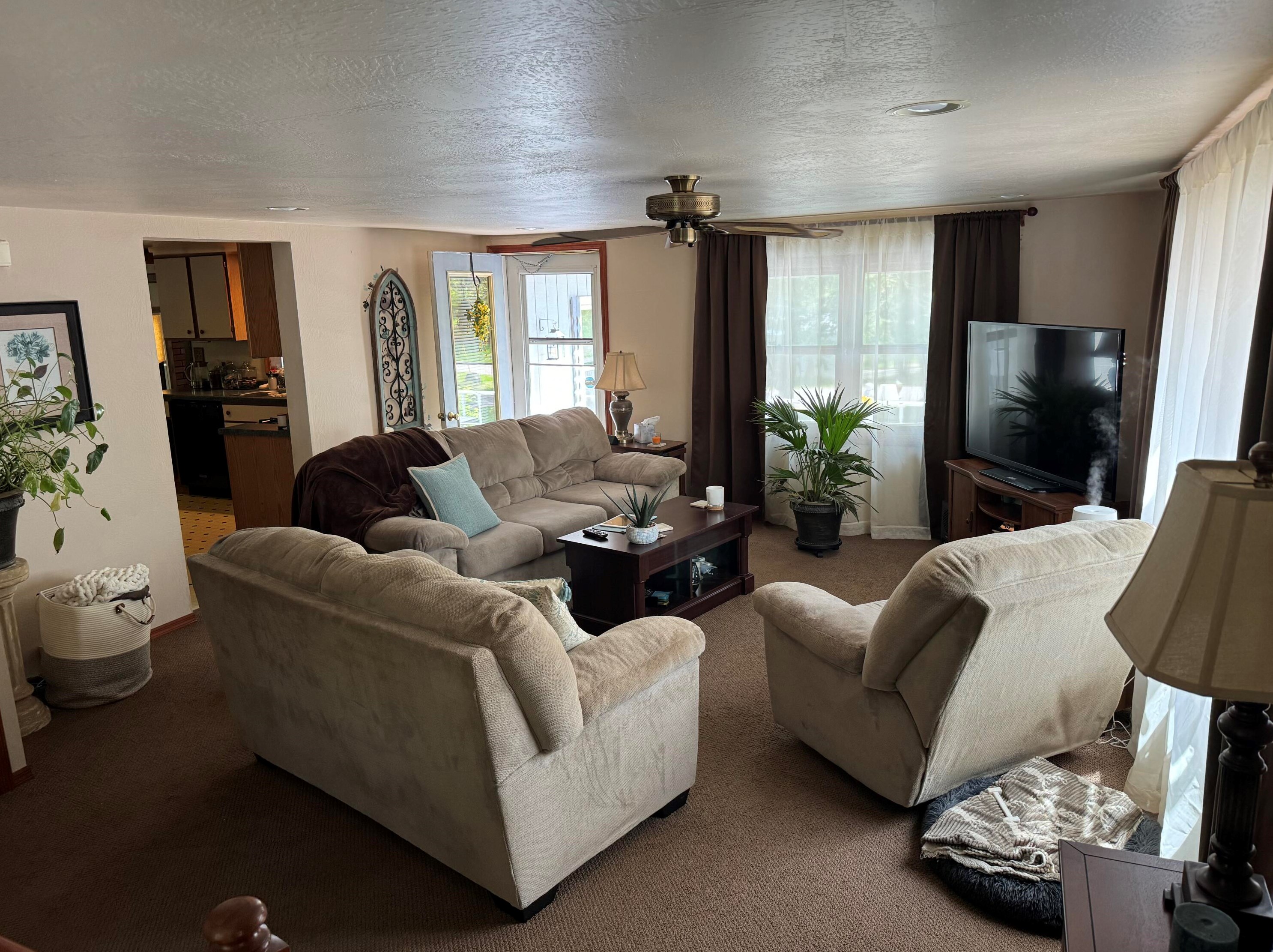 15523 Elkey Rd, Crivitz, WI 54114