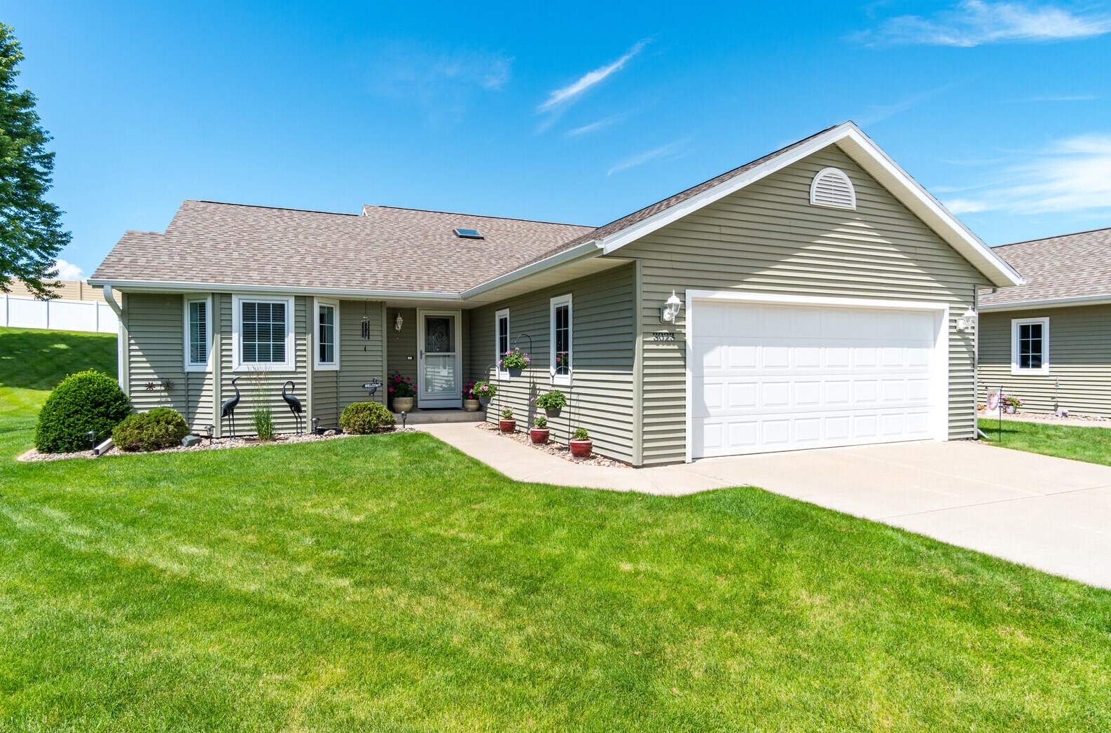 3023 Lakota Pl, La Crosse, WI 54601