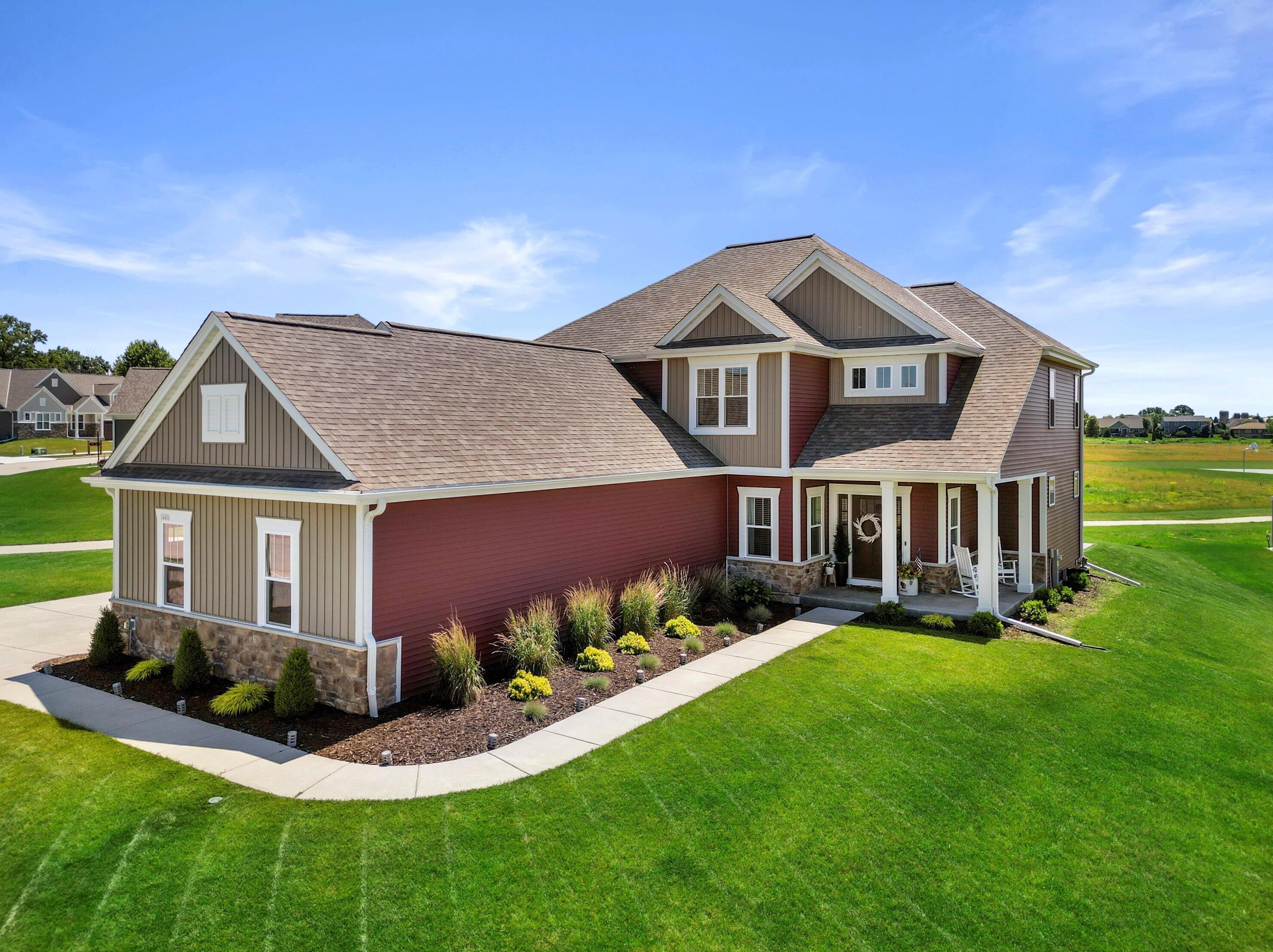 1601 Mamerow Ln, Oconomowoc, WI 53066