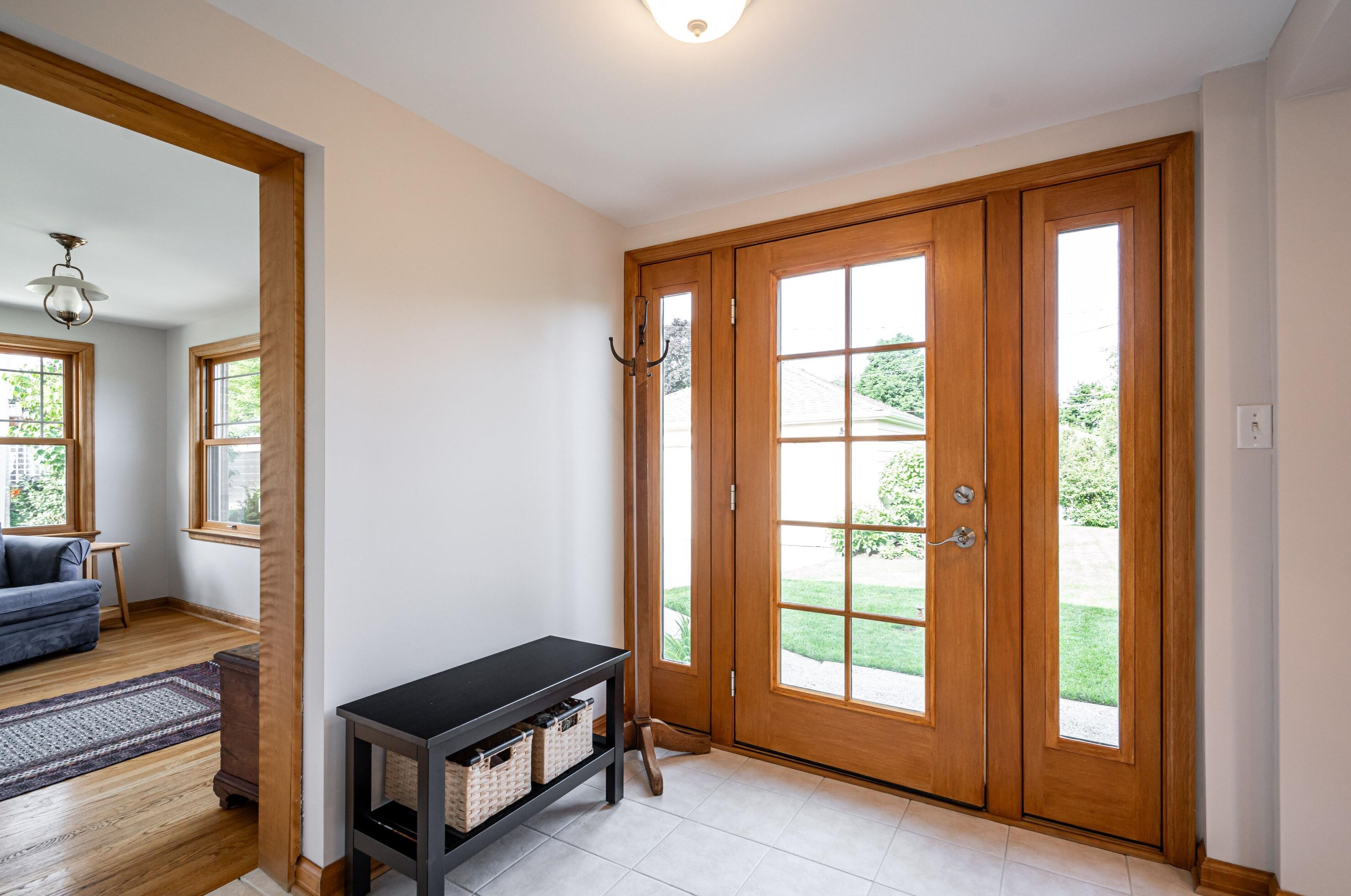 639 75th St, Milwaukee WI 53214-3014 exterior