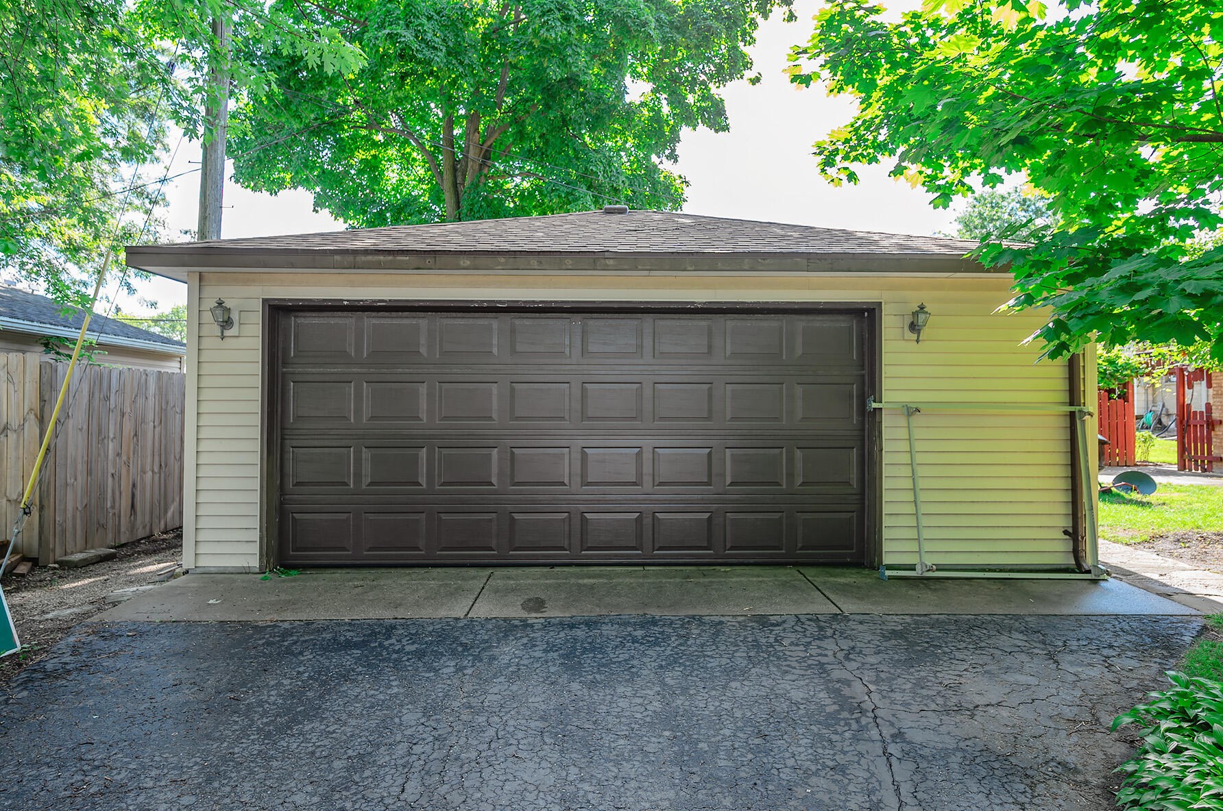 1834 Minnesota Ave, South Milwaukee, WI 53172