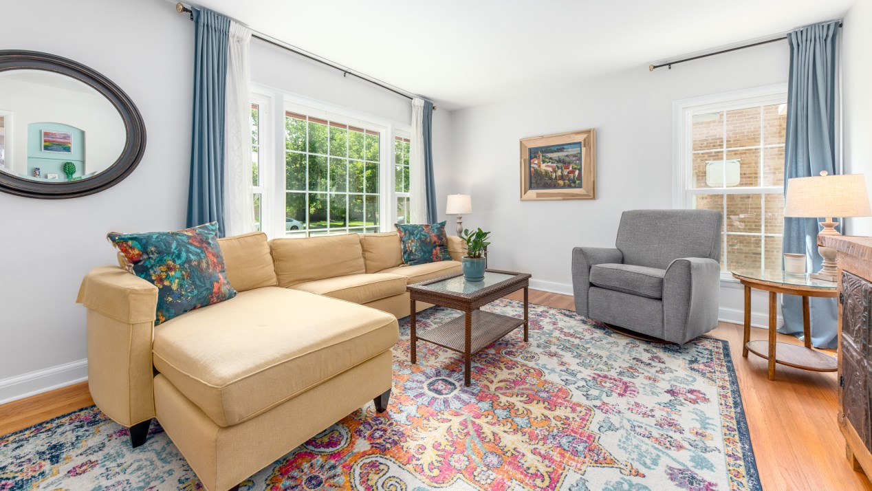 2337 81, Milwaukee WI 53219-1729 exterior