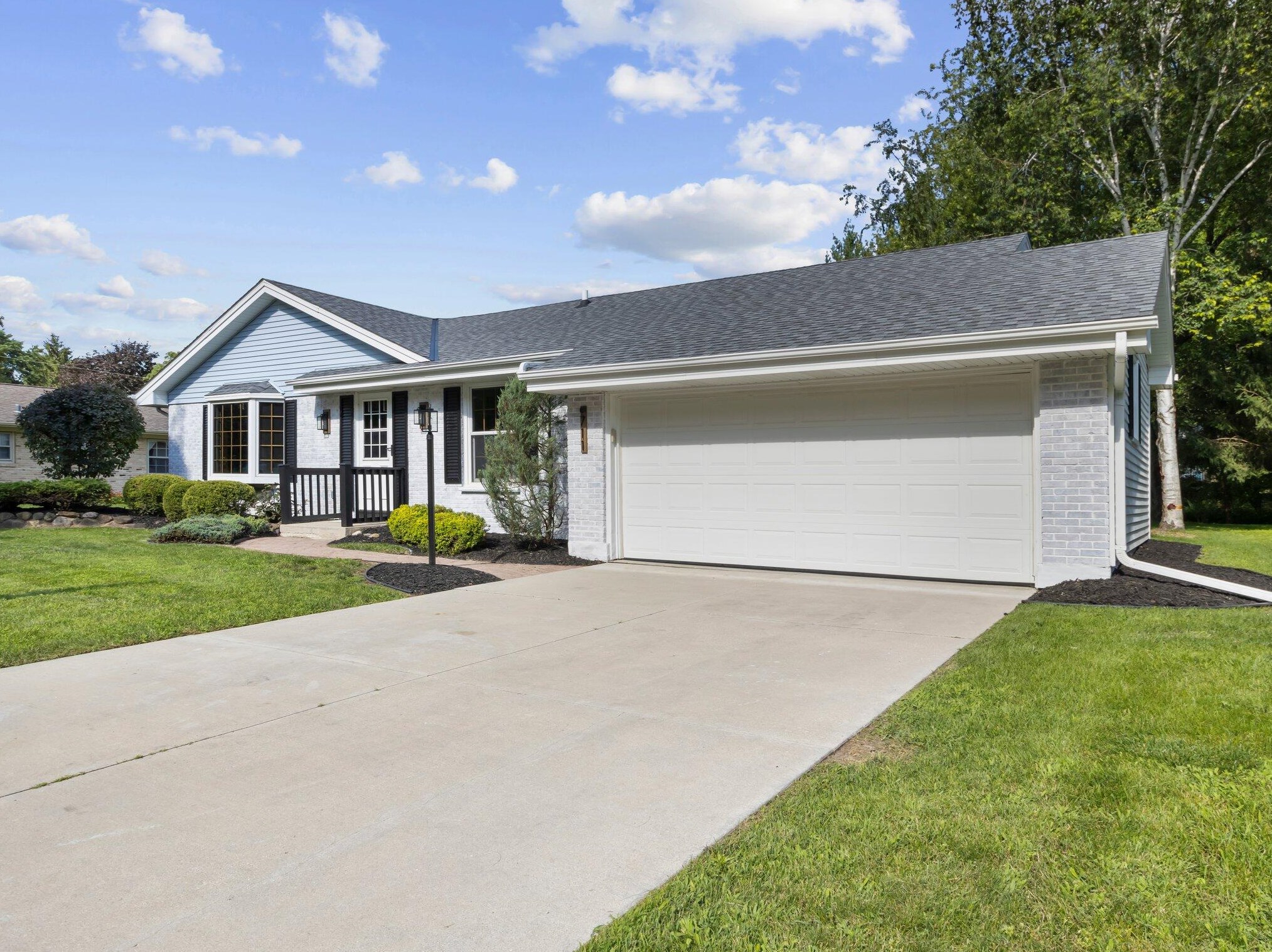 711 Bender Rd, West Bend, WI 53090