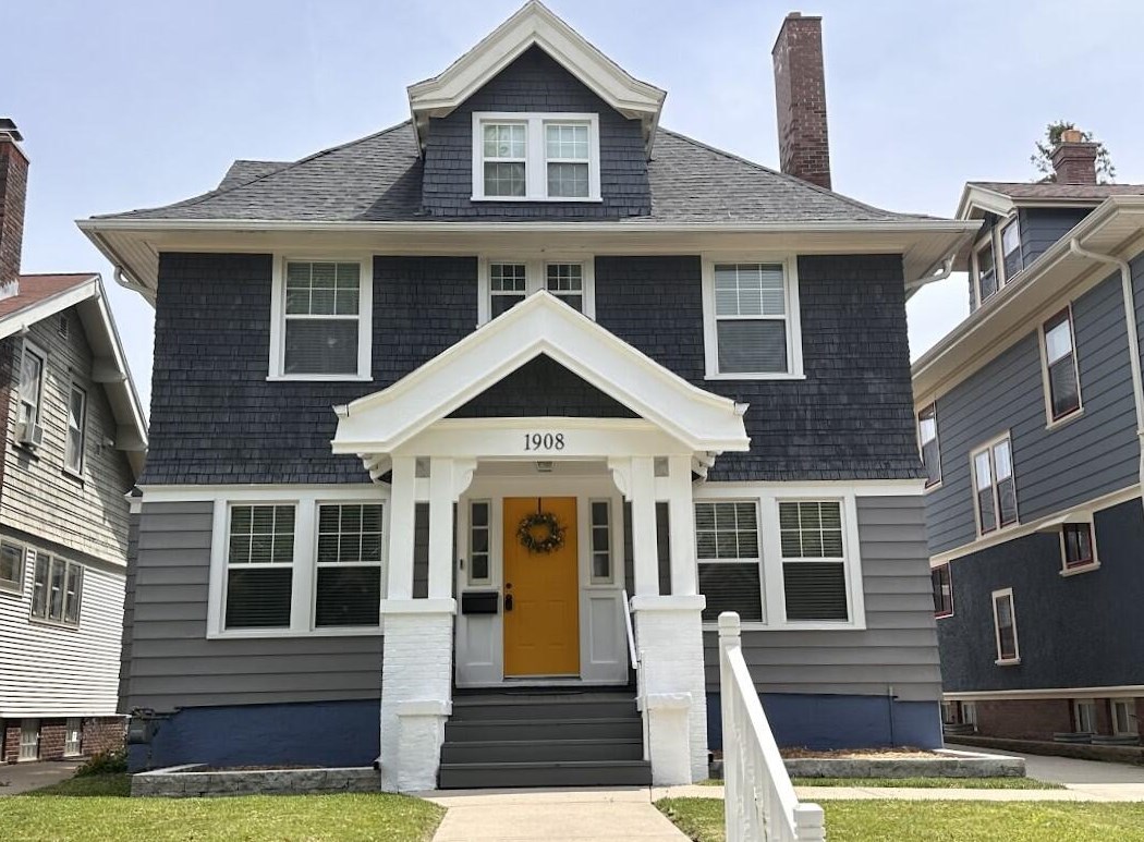 1908 N 49th St, Milwaukee, WI 53208