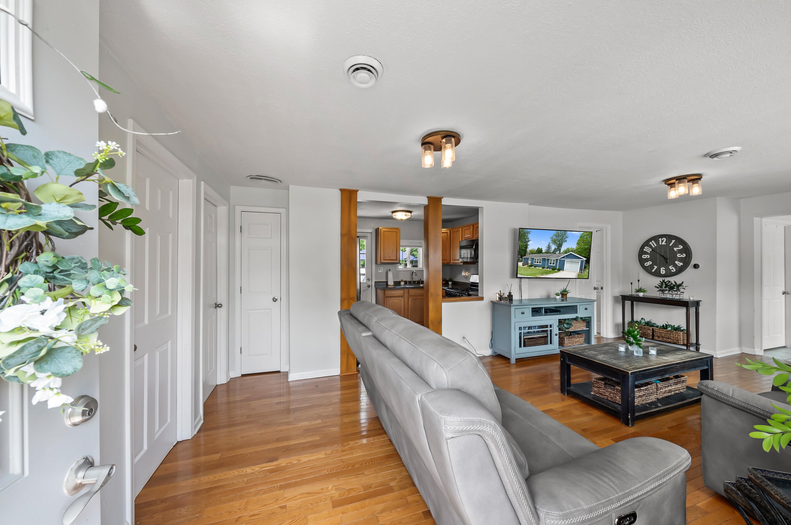4505 S Shore Dr, Delavan, WI 53115