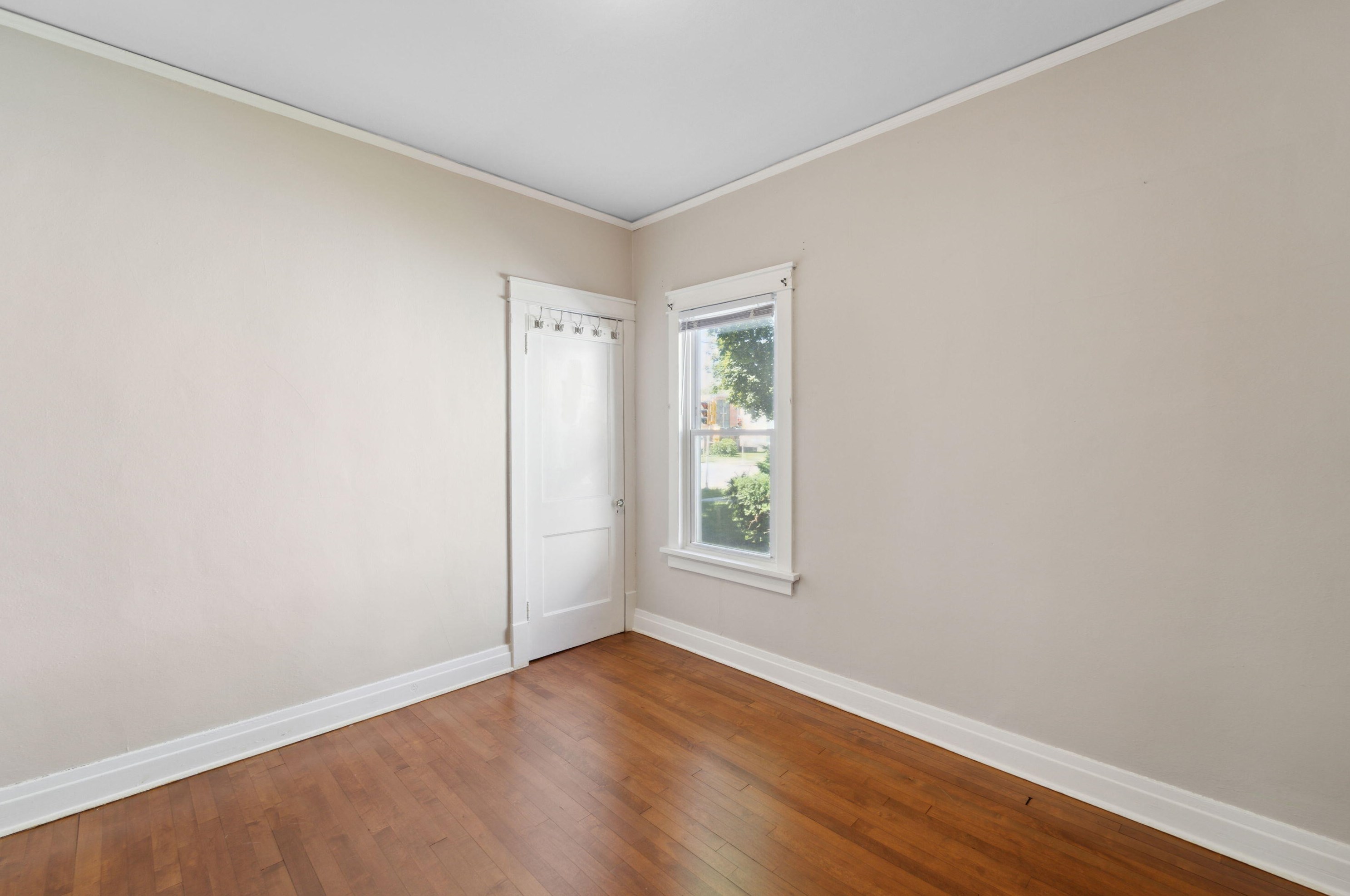 5422 Lloyd St, Milwaukee WI  53208-1001 exterior