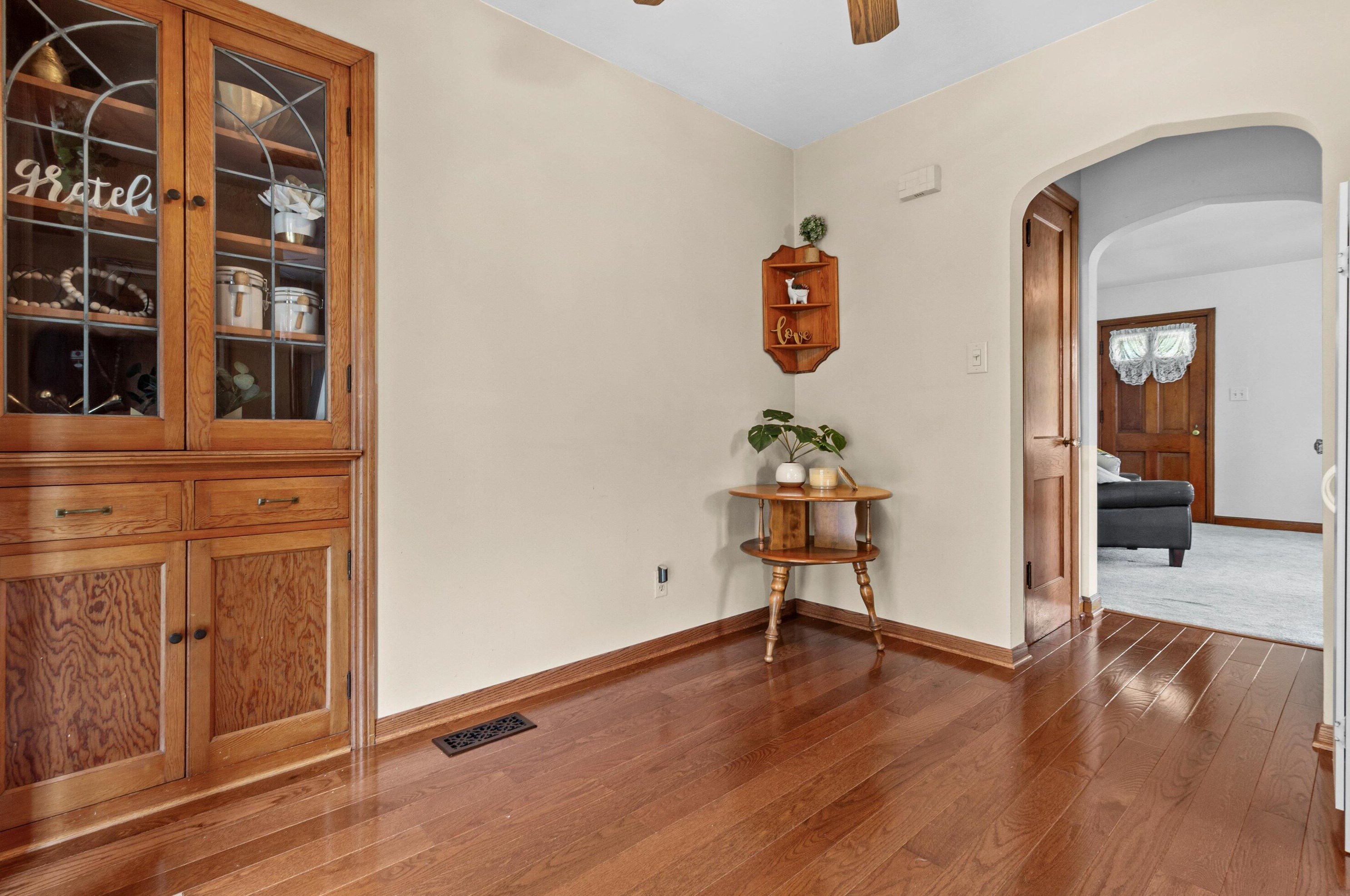 1205 93, Milwaukee WI 53214-2712 exterior