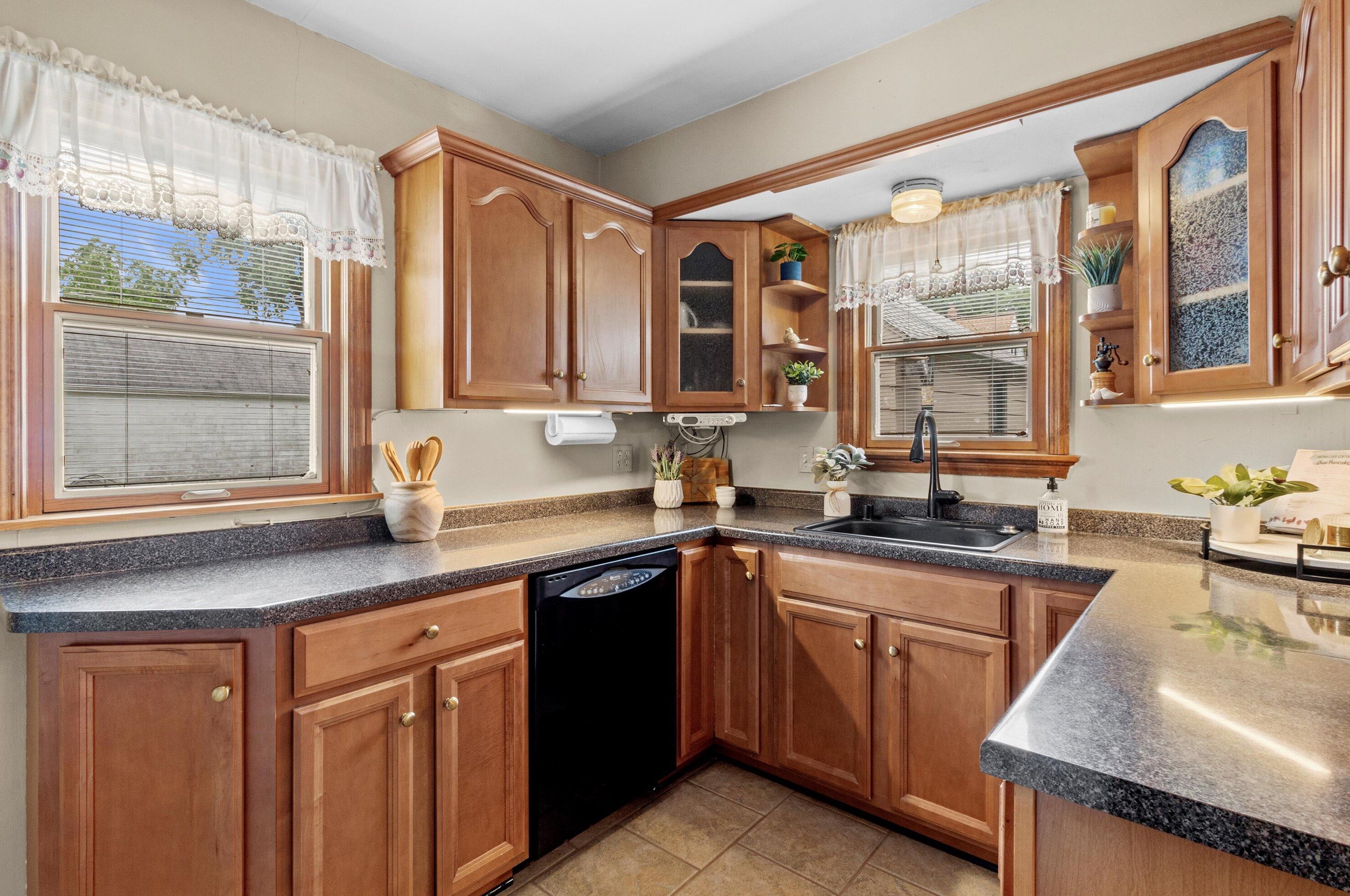 1205 93, Milwaukee WI 53214-2712 exterior