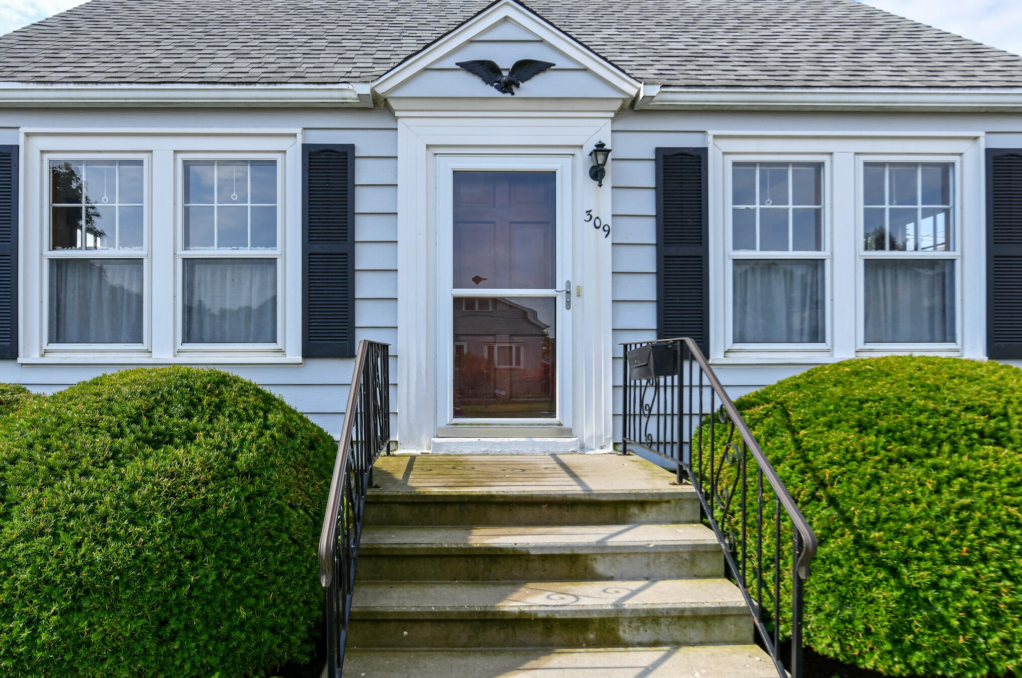 309 Montana Ave, South Milwaukee, WI 53172