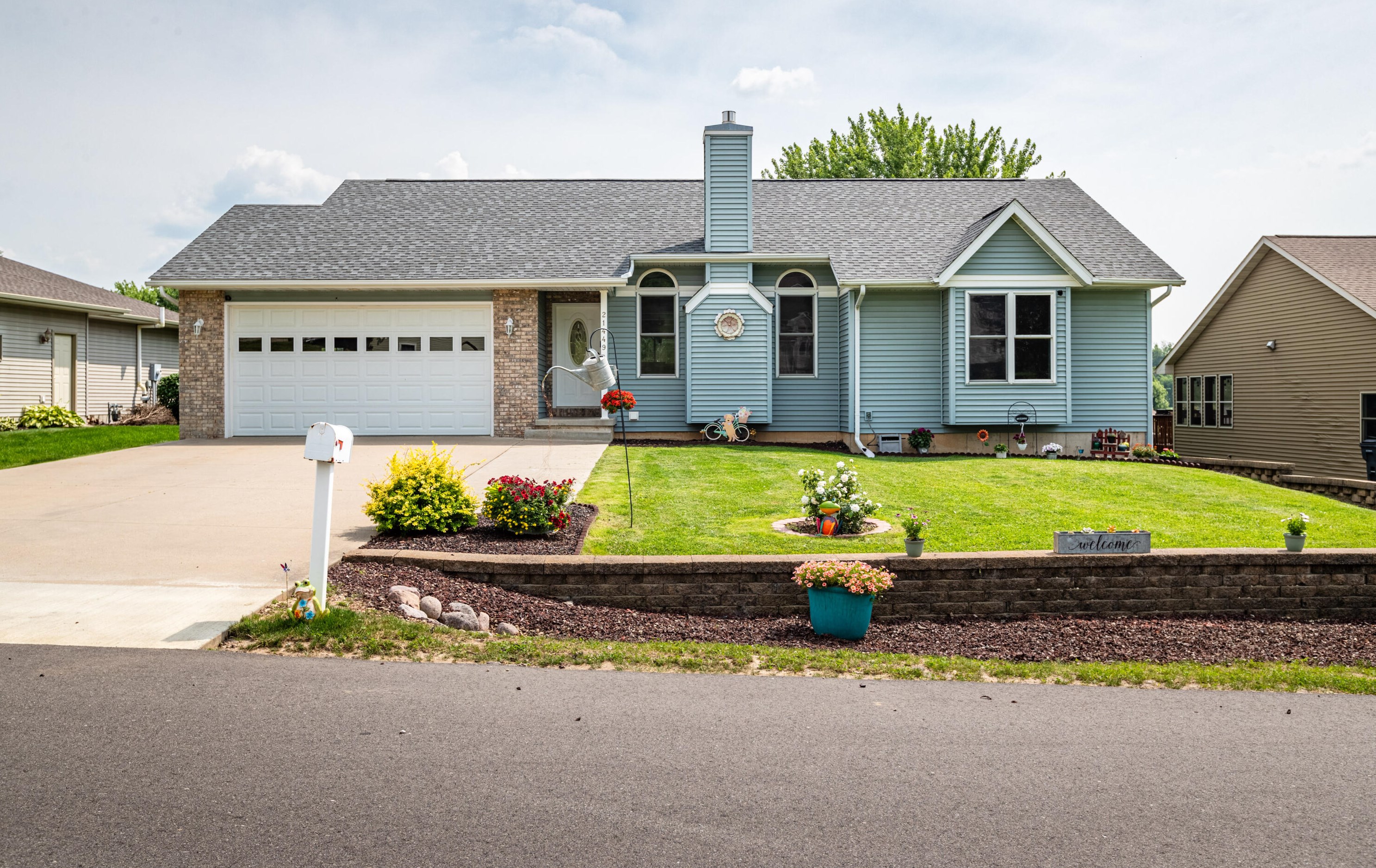 21449 Wolfe Run Ln, Centerville, WI 54630