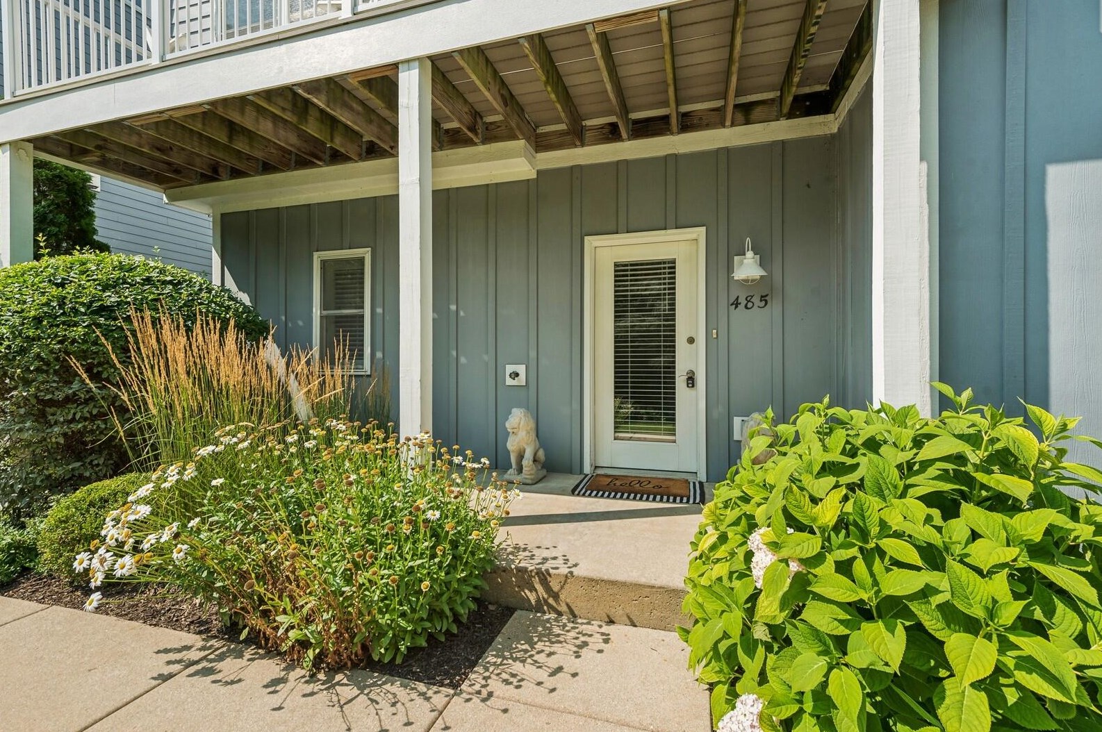 485 Mill St, Fontana, WI 53125