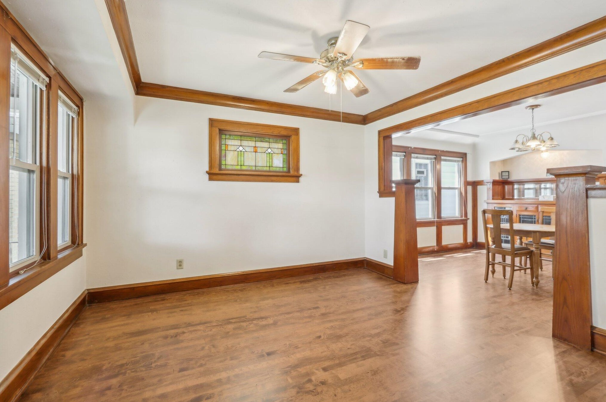 3141 15th St, Milwaukee, WI 53215-4629