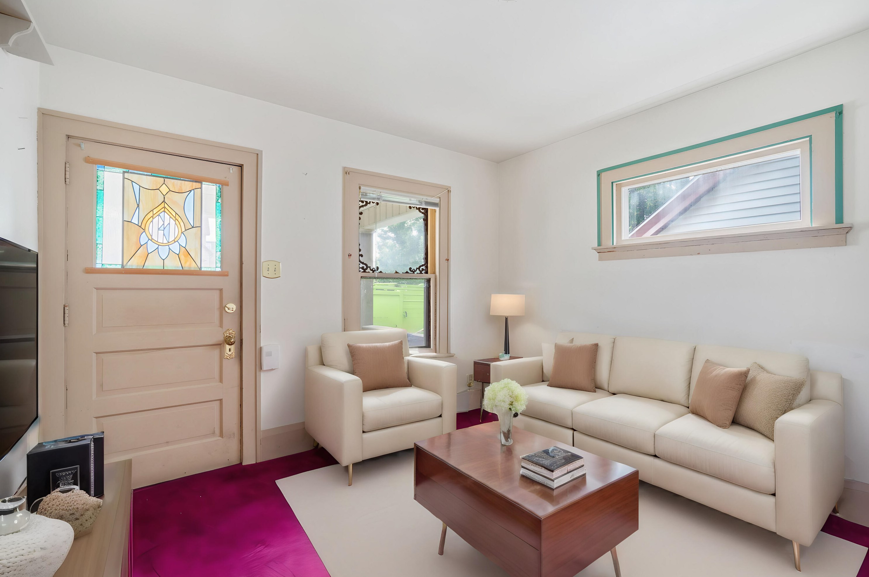 2001 89th St, Milwaukee, WI 53227-1613