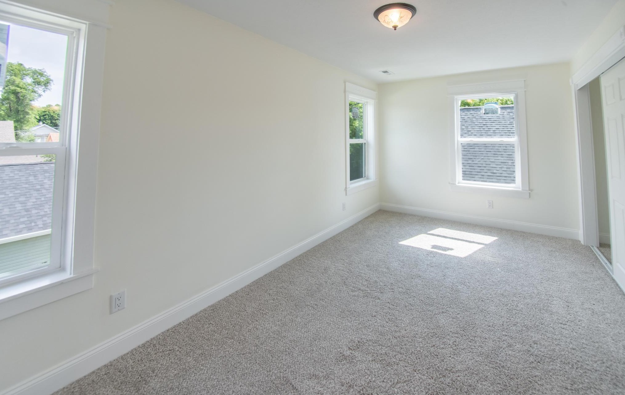 1516 69th St, Kenosha WI  53143-5347 exterior