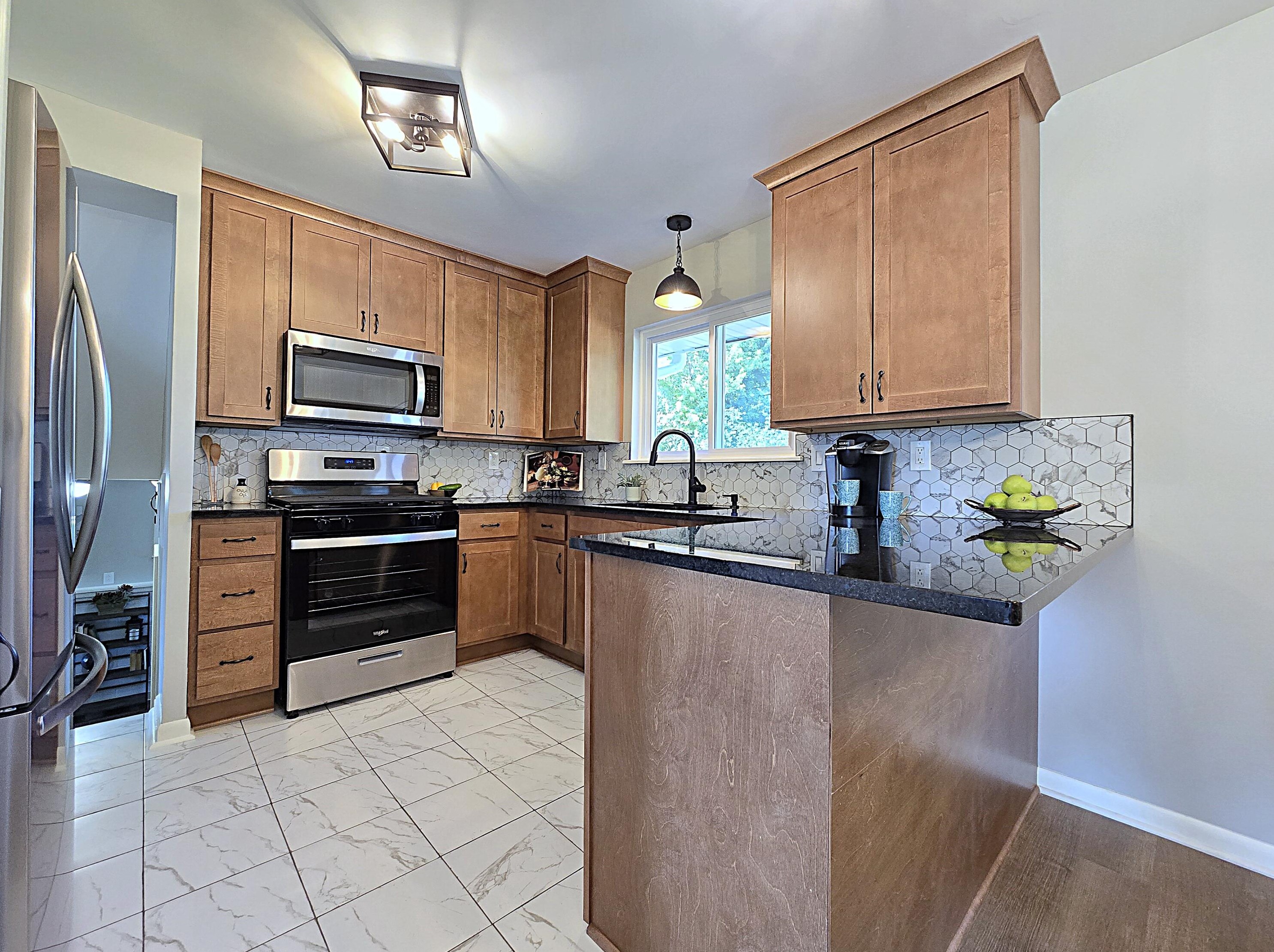 11100 W Mallory Ave, Hales Corners, WI 53130