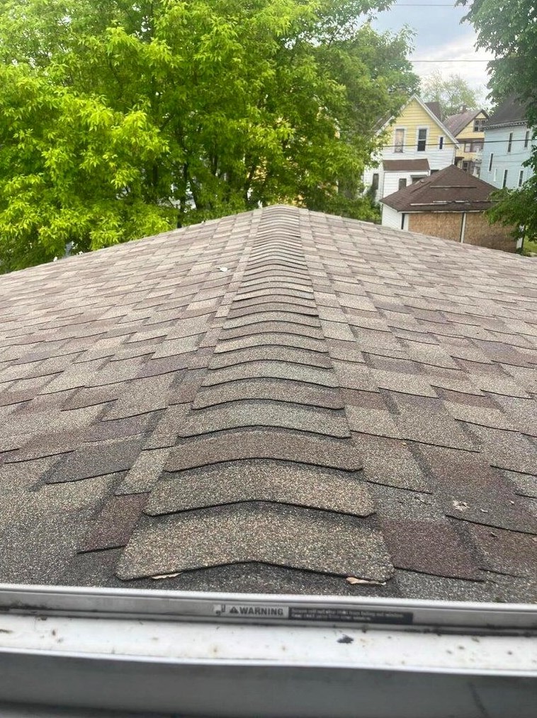 2958 19 St, Milwaukee WI 53206-2115 exterior